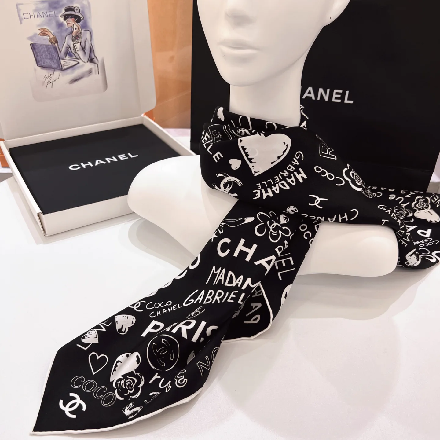 Платки Chanel 11192917