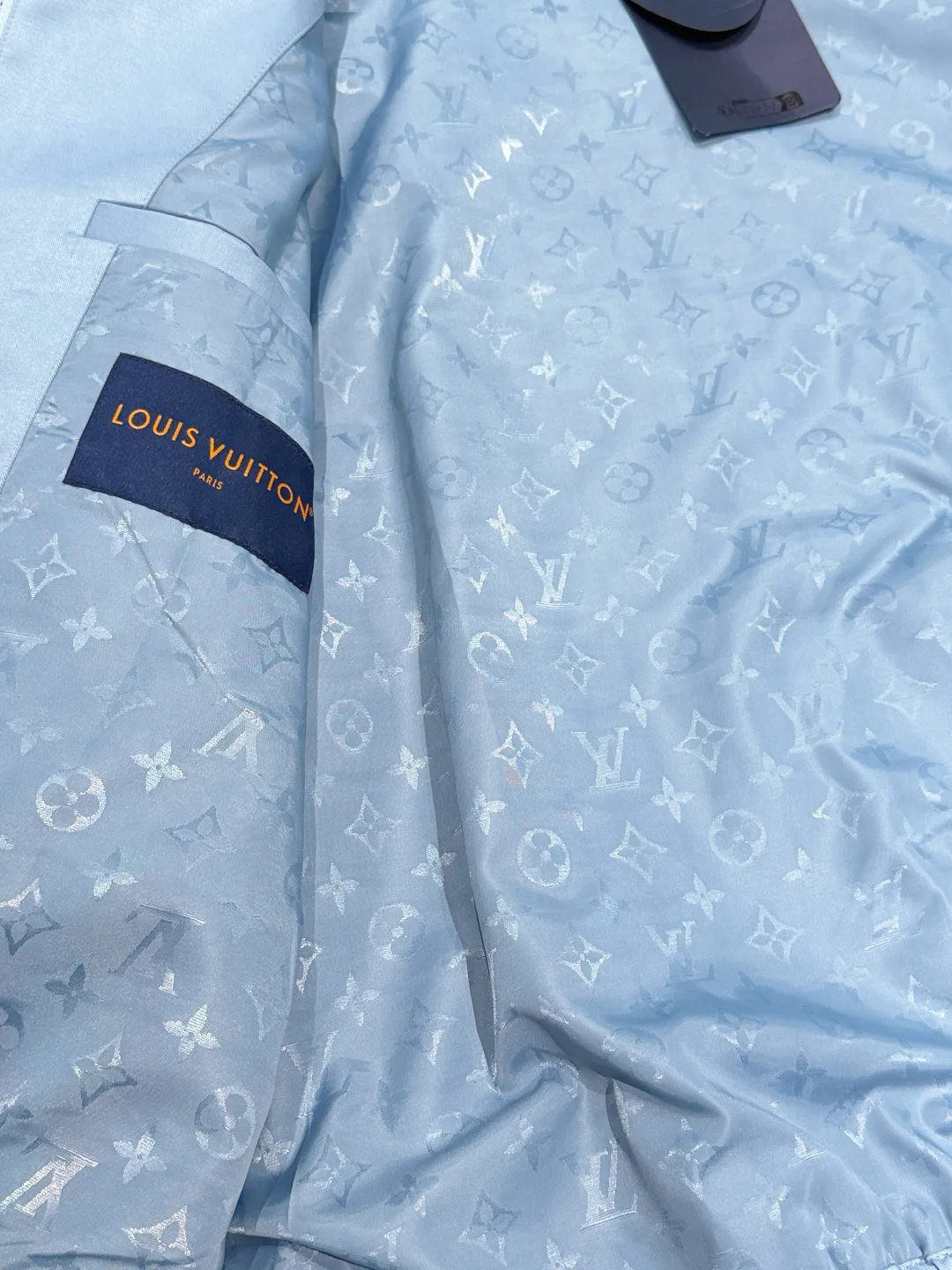 Куртки И Пуховики Женские Louis Vuitton 17218081