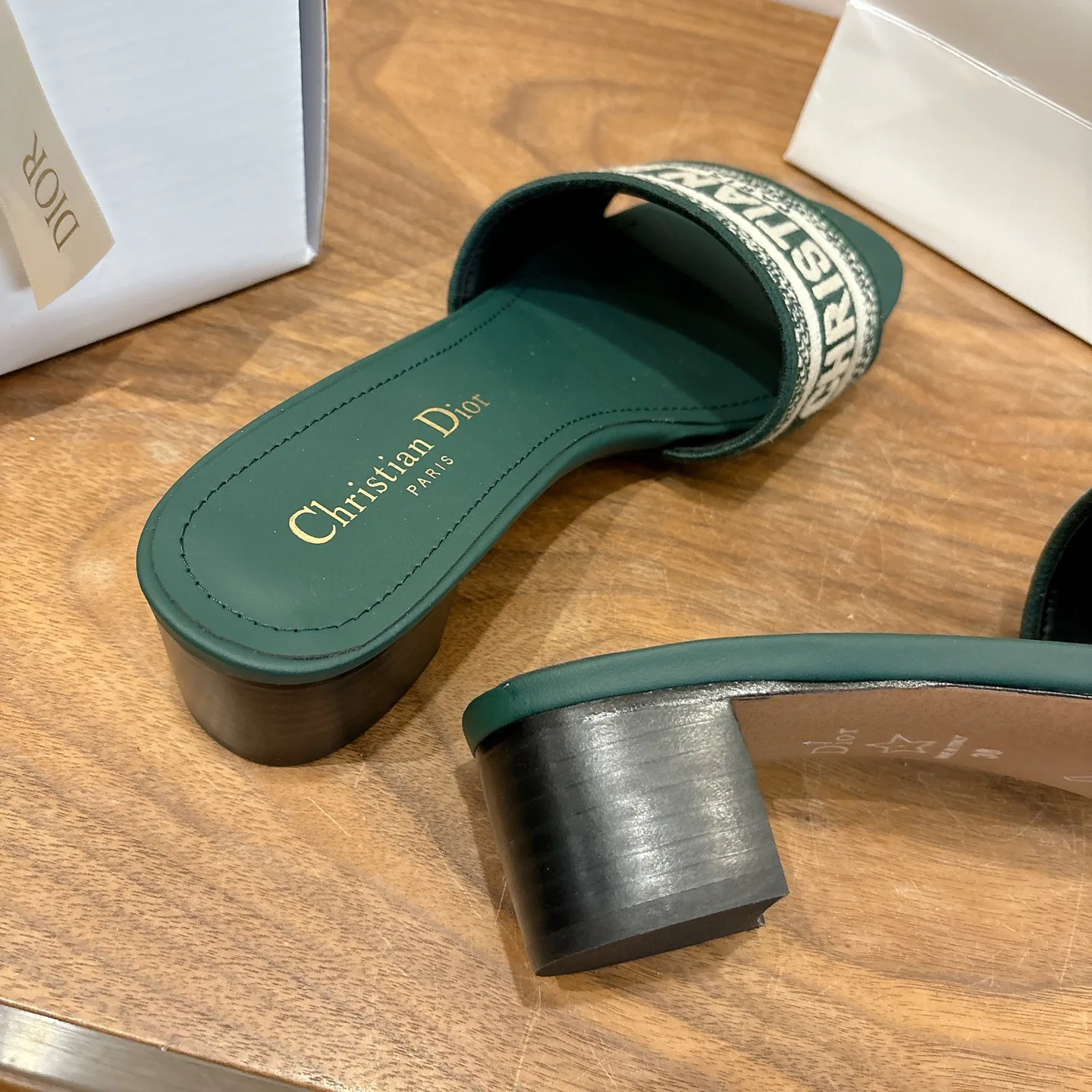 Босоножки Женские Christian Dior 1137315