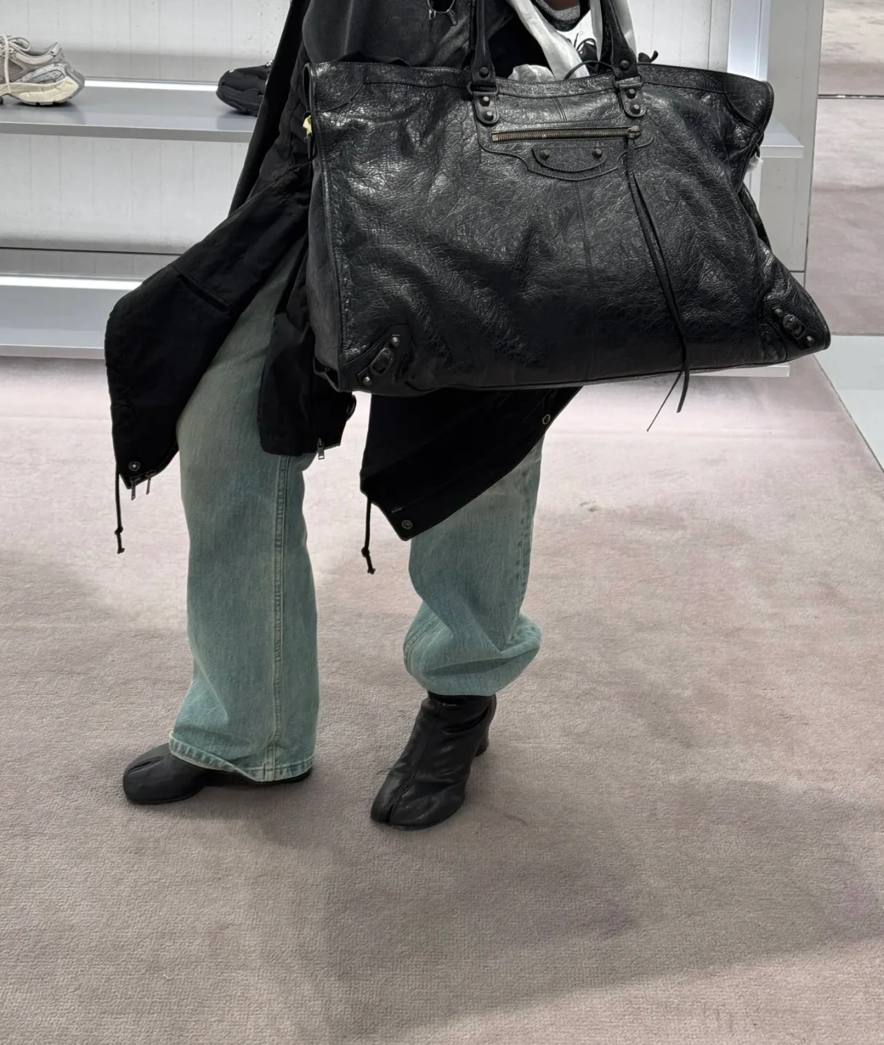 Классические Сумки Женские Balenciaga 595608