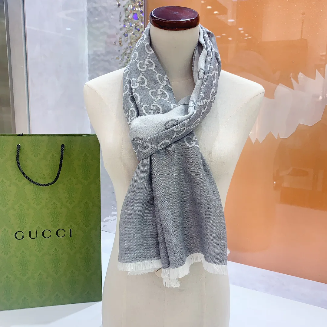 Шарфы Gucci 2218027
