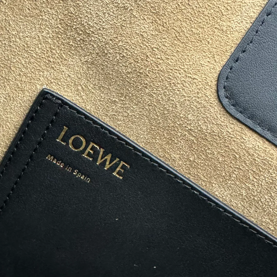 Классические Сумки Женские Loewe 690441