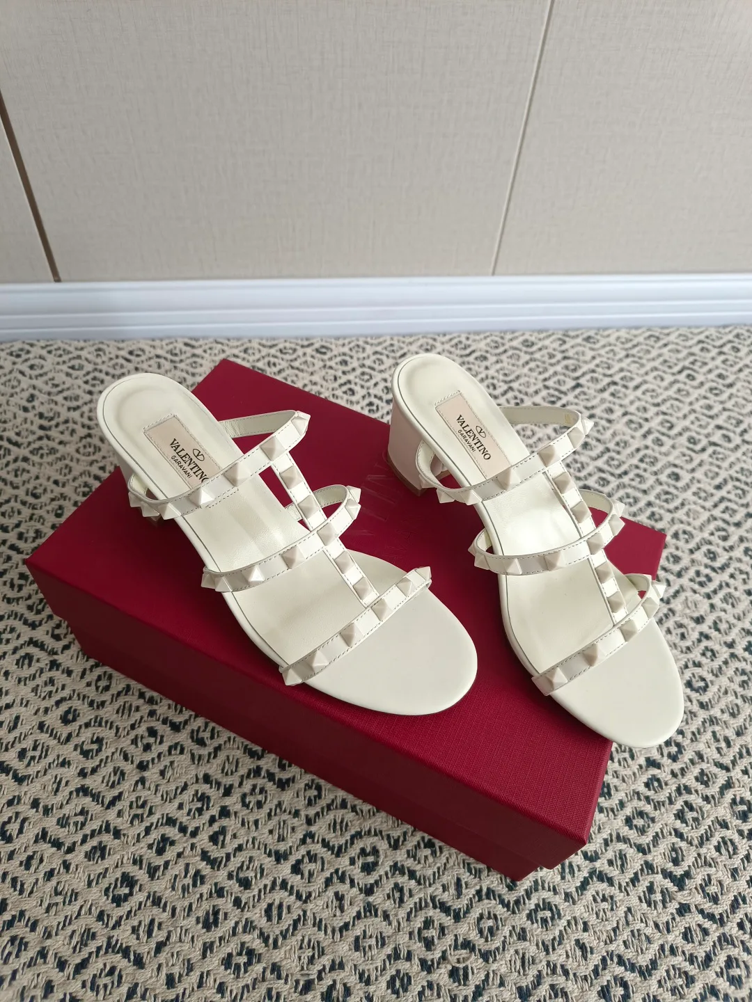 Босоножки Женские Valentino 1523745