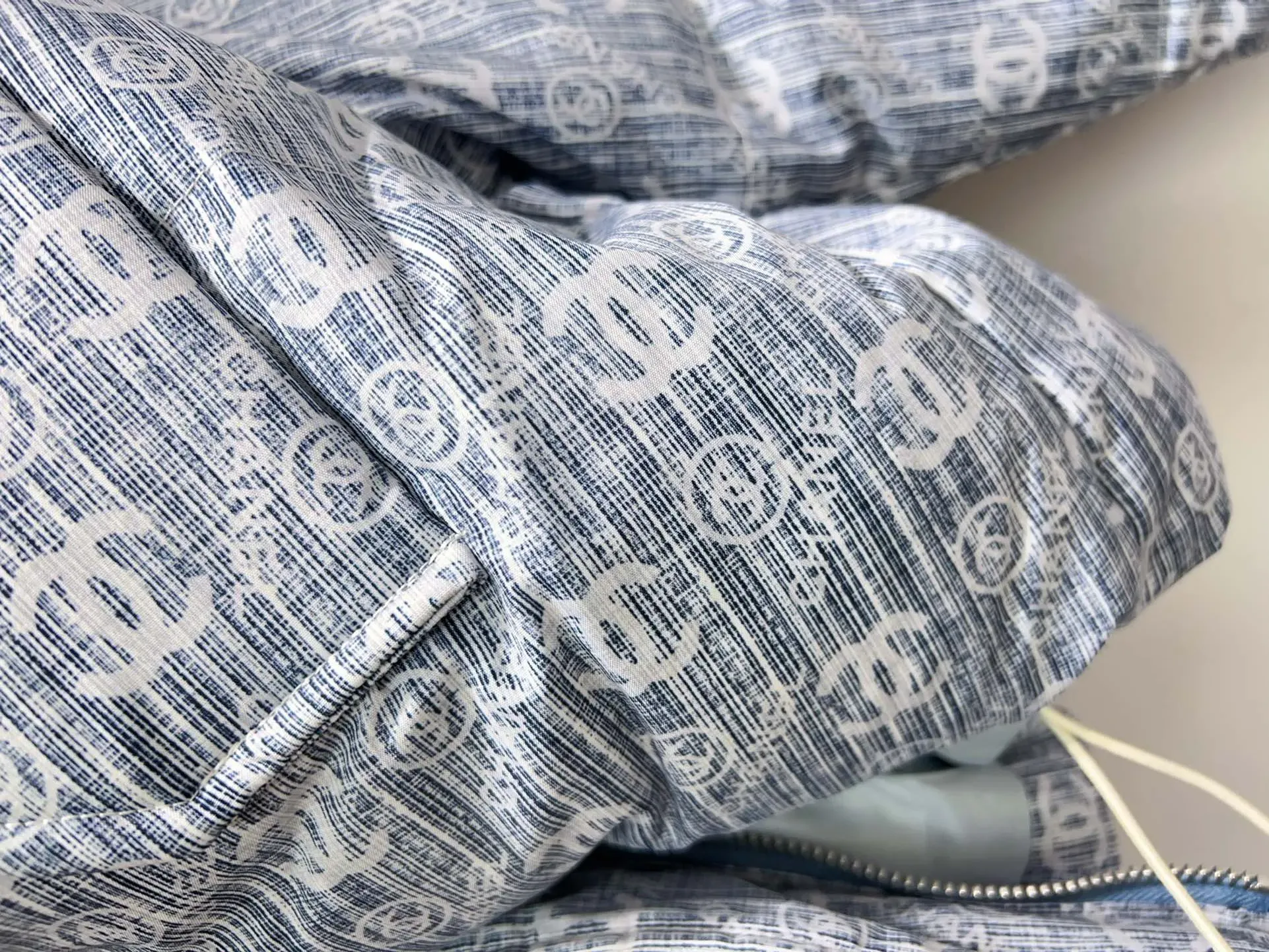 Куртки И Пуховики Женские Chanel 1137767