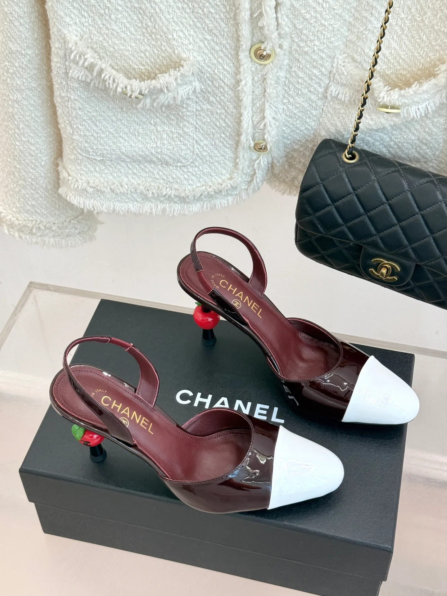 Босоножки Женские Chanel 17425309