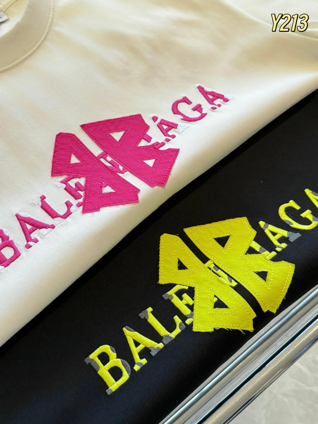 Футболки Женские Balenciaga 741957