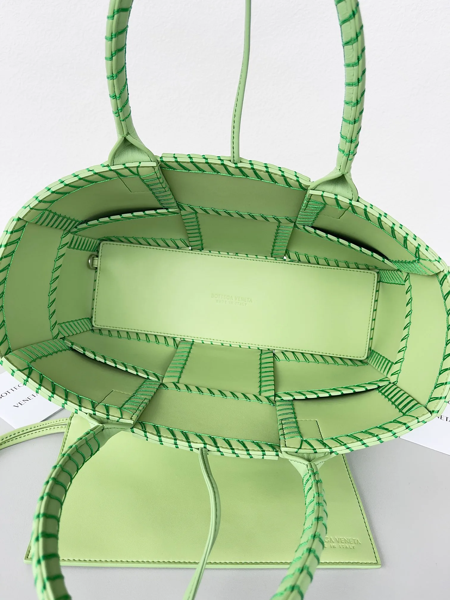 Классические Сумки Женские Bottega Veneta 368750