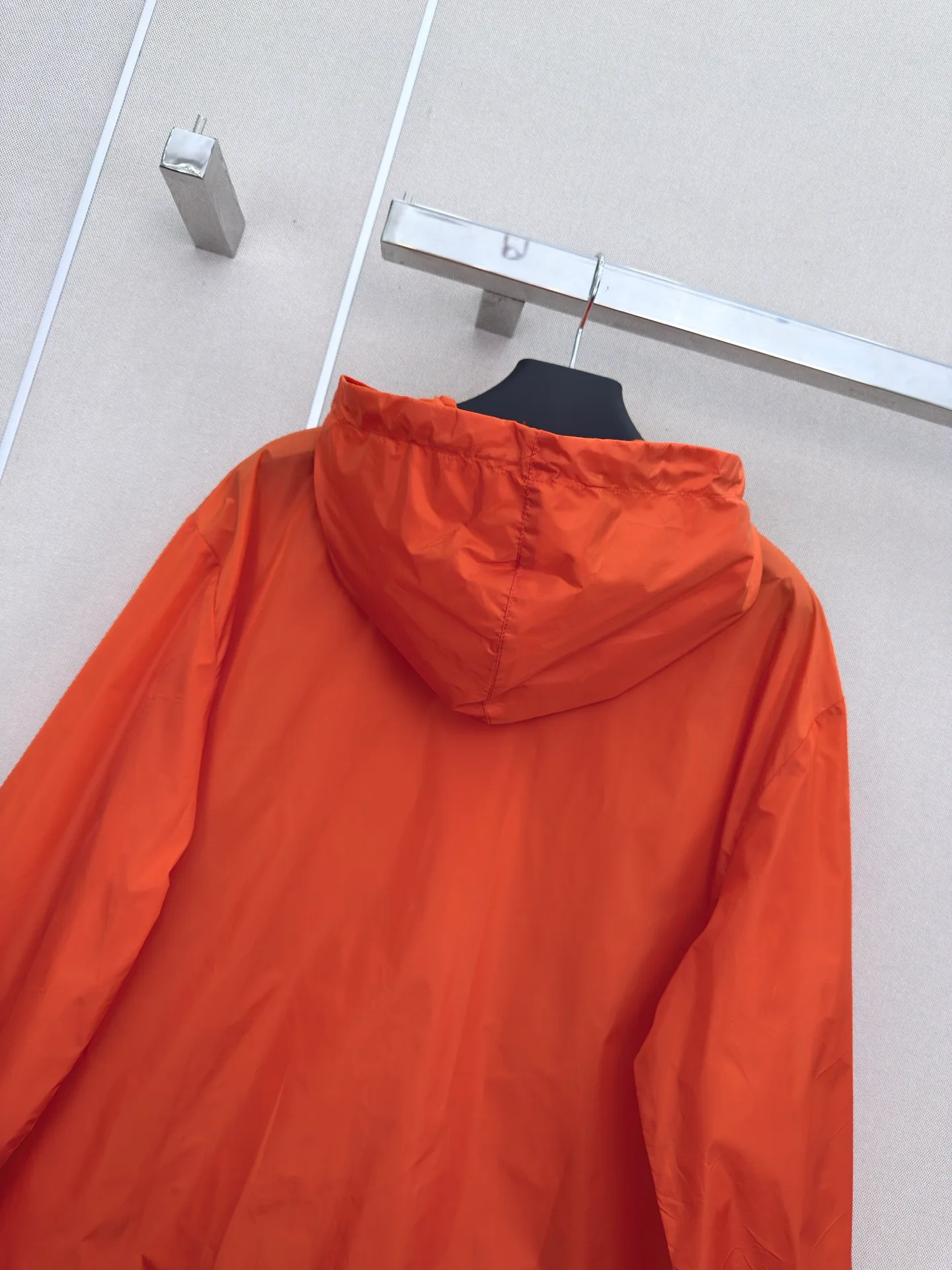 Куртки И Пуховики Женские Prada 14543533