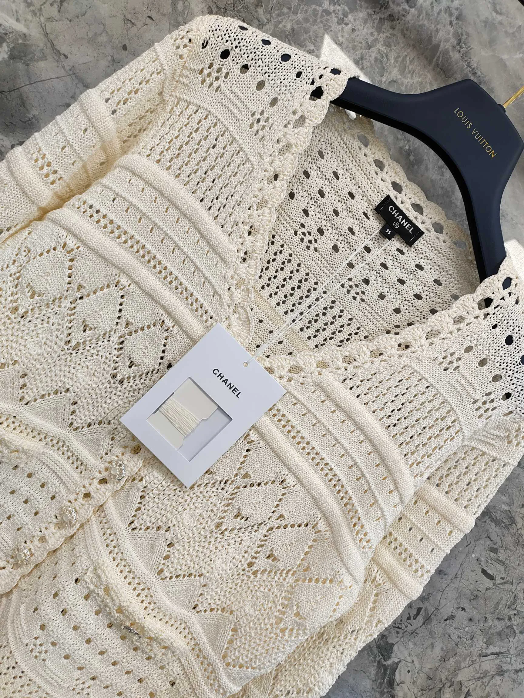 Топы Женские Chanel 12155908