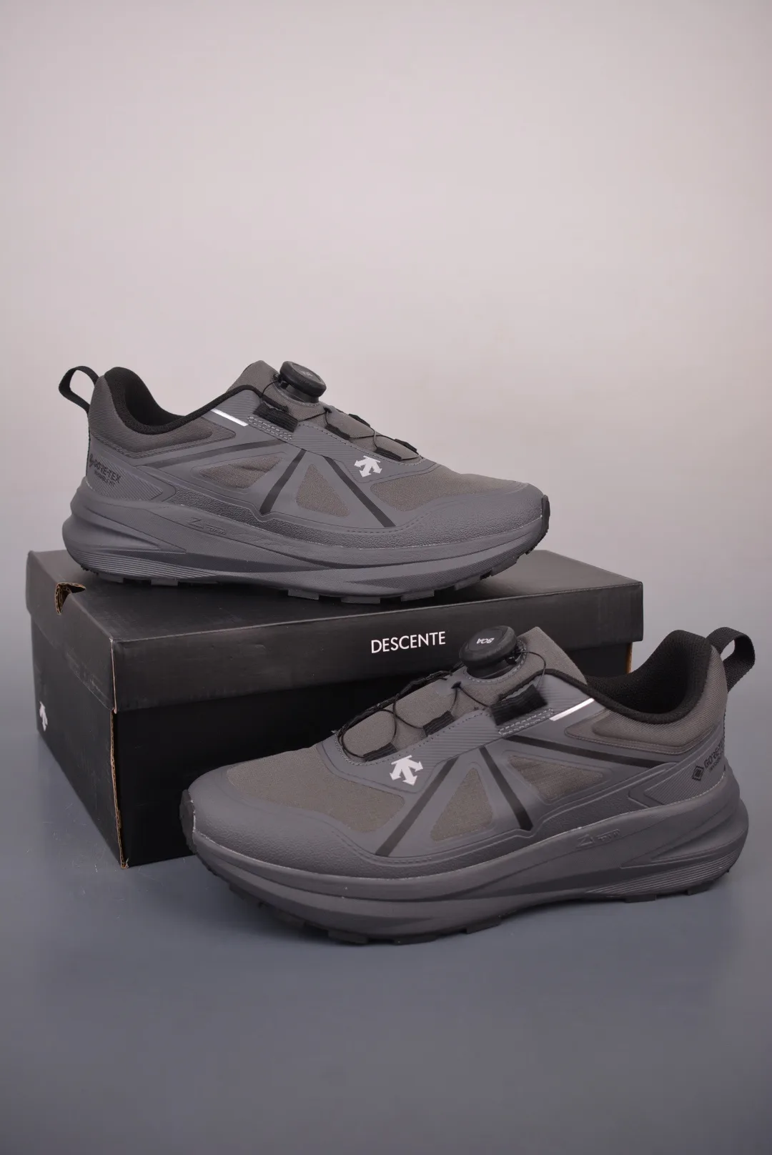 Кроссовки Женские Descente 17245409
