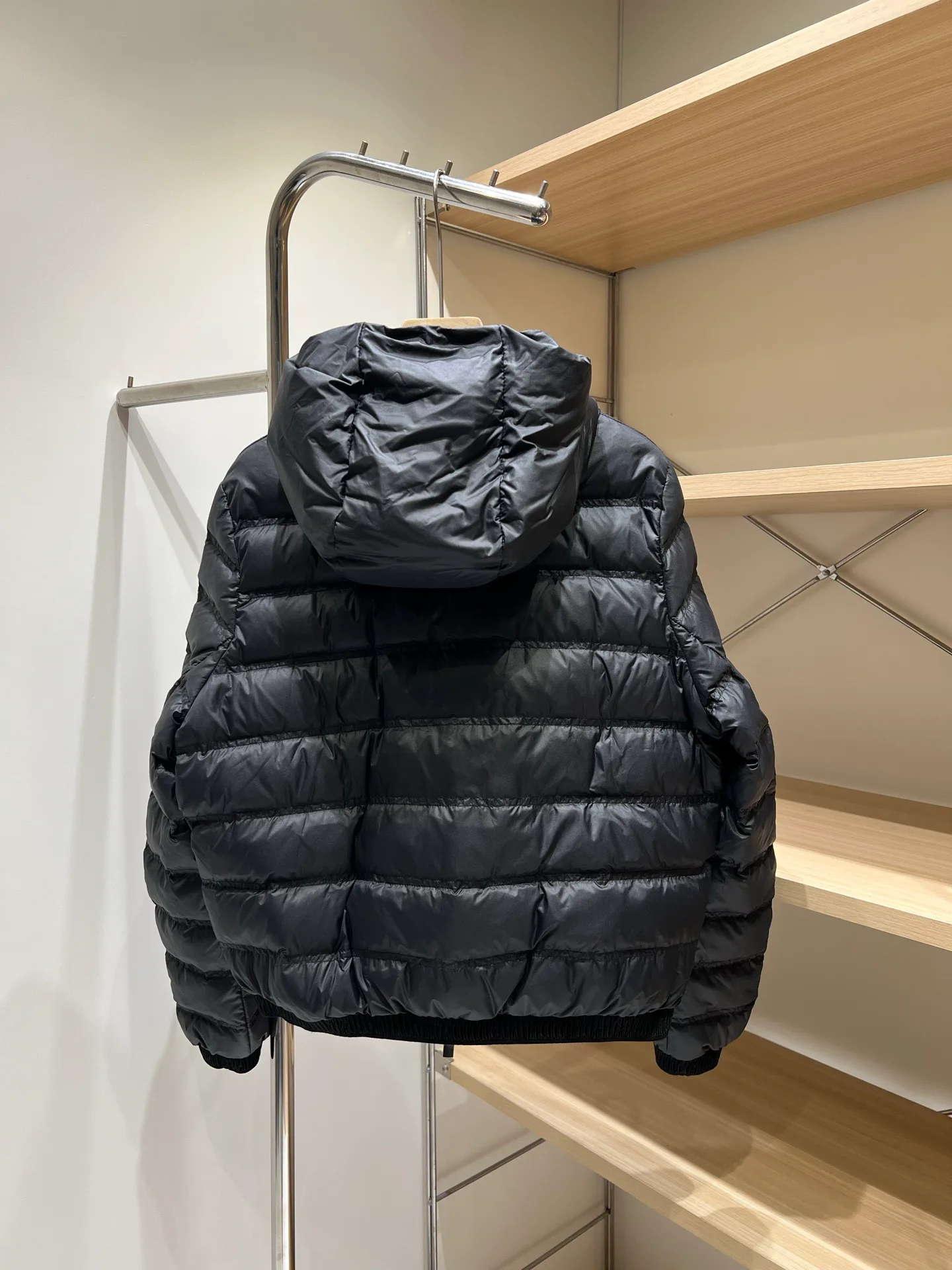 Куртки И Пуховики Женские Moncler 18863870