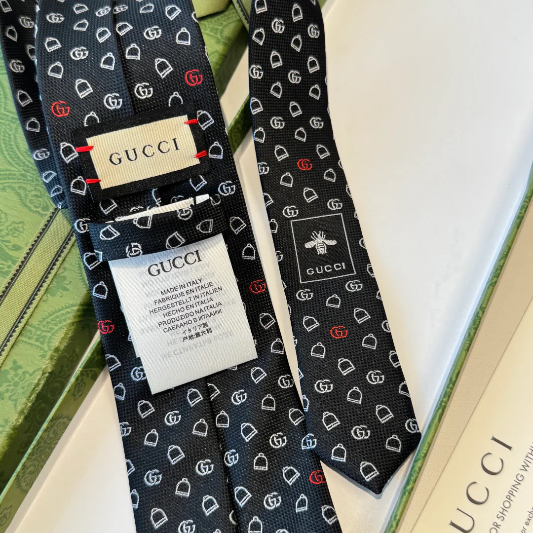 Платки Gucci 18673735