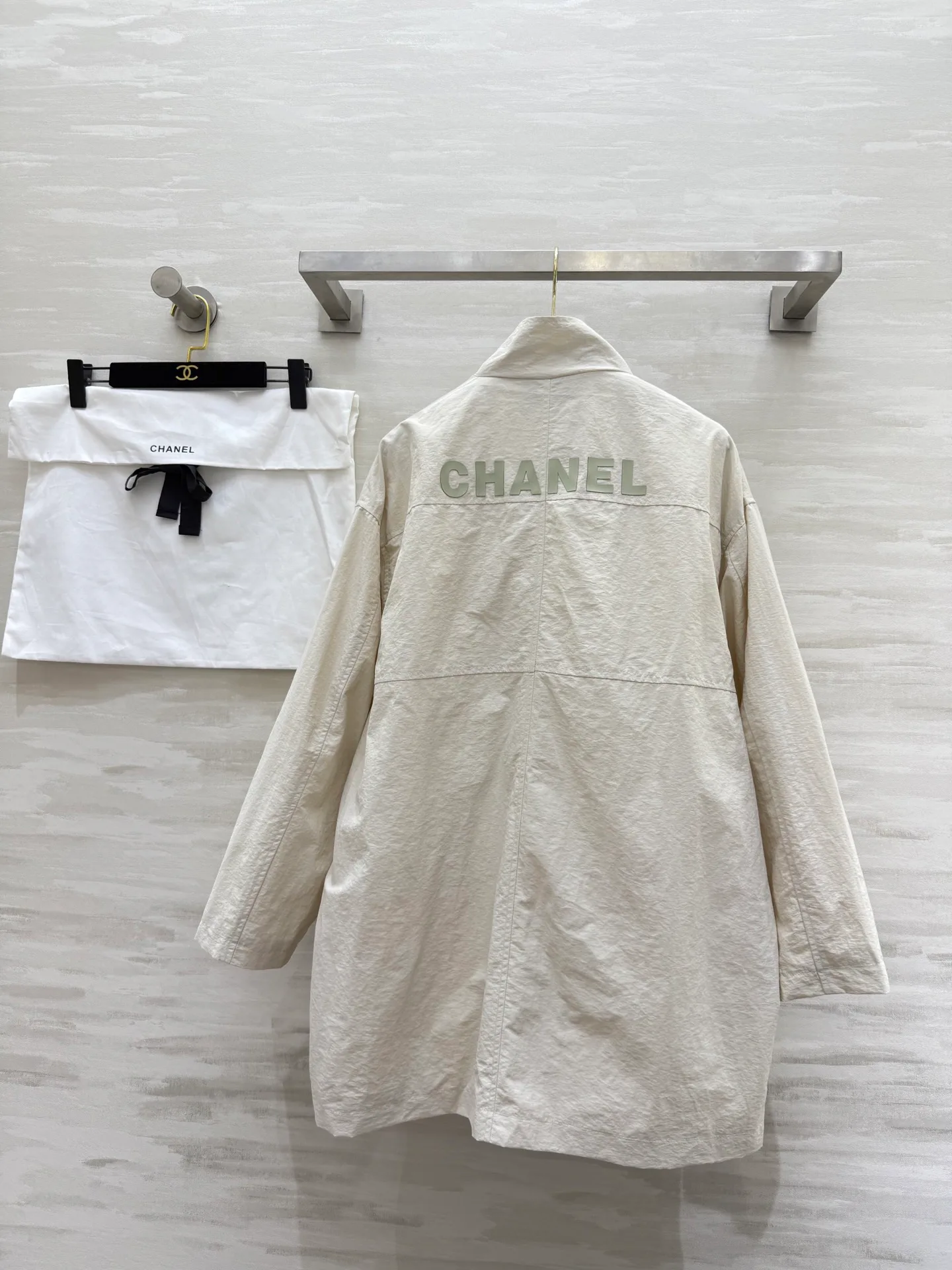 Пальто И Тренчи Мужские Chanel 10396624