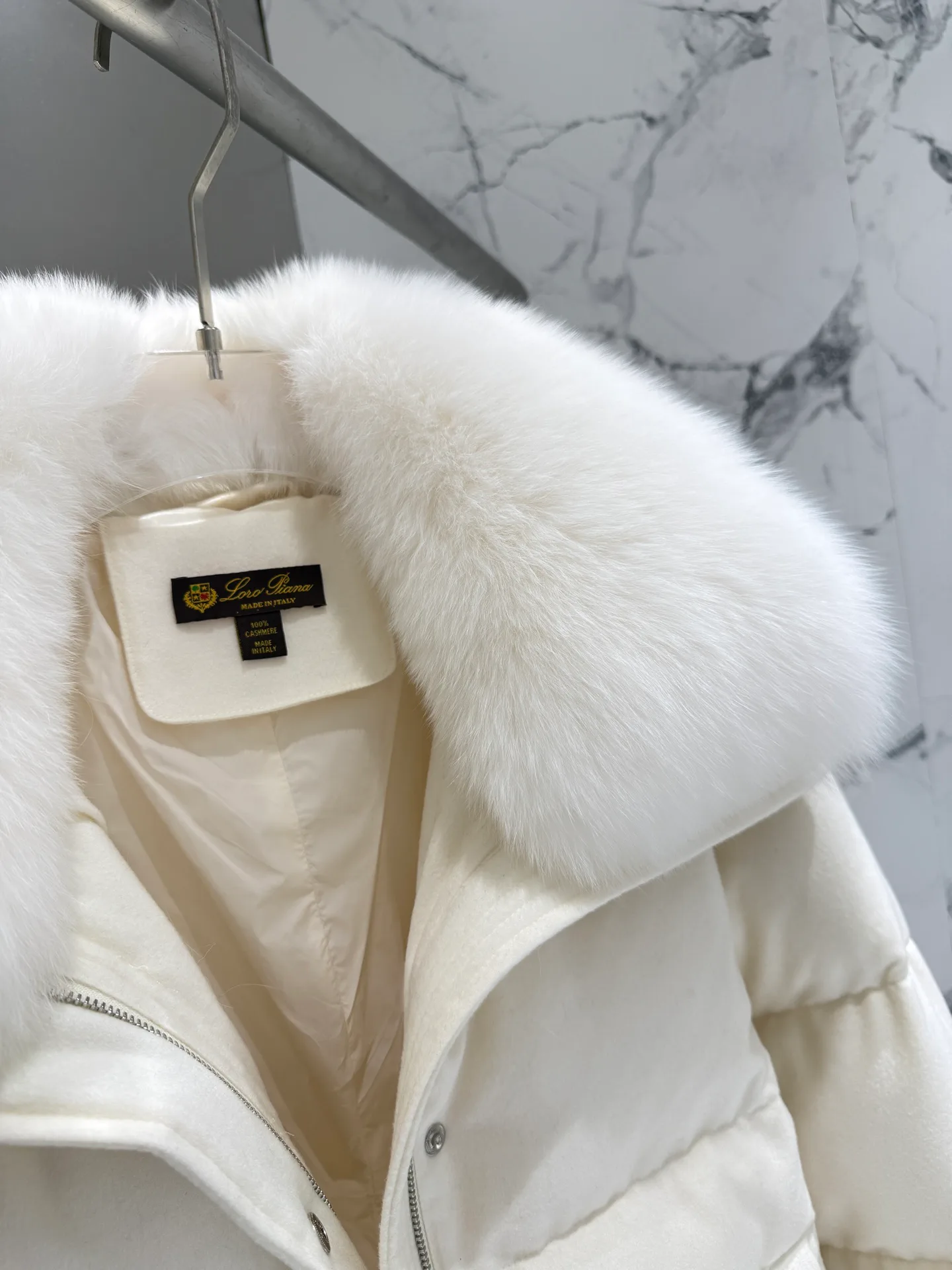 Куртки И Пуховики Женские Loro Piana 3373954