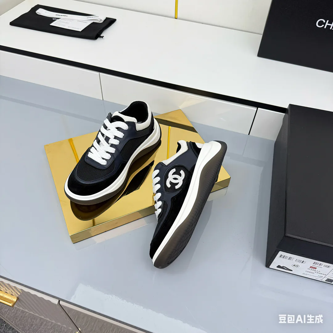 Кроссовки Женские Chanel 4502747