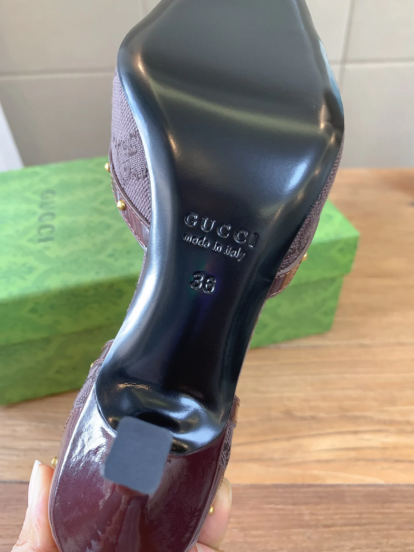 Туфли Женские Gucci 17432039