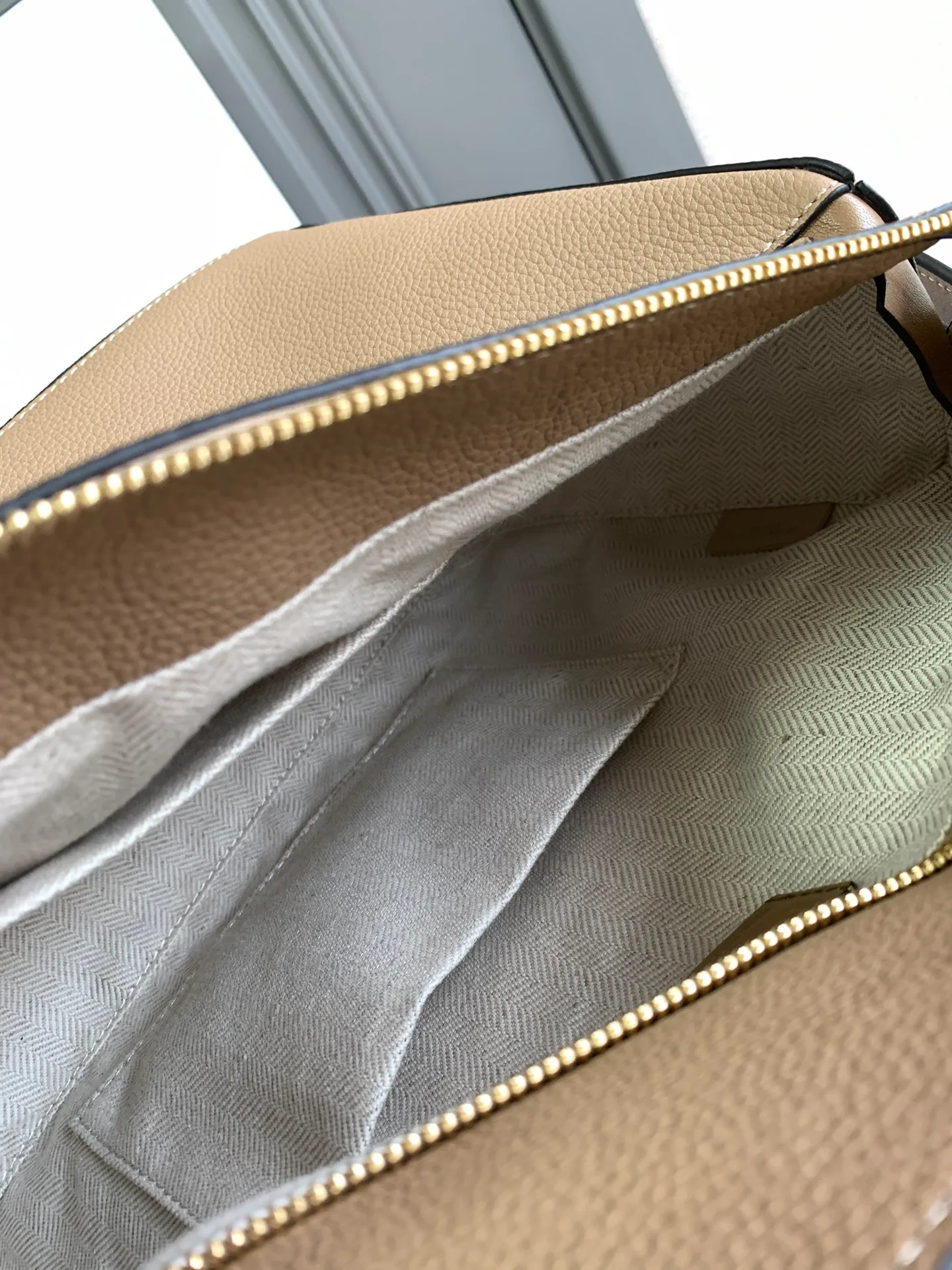 Классические Сумки Женские Loewe 11674574