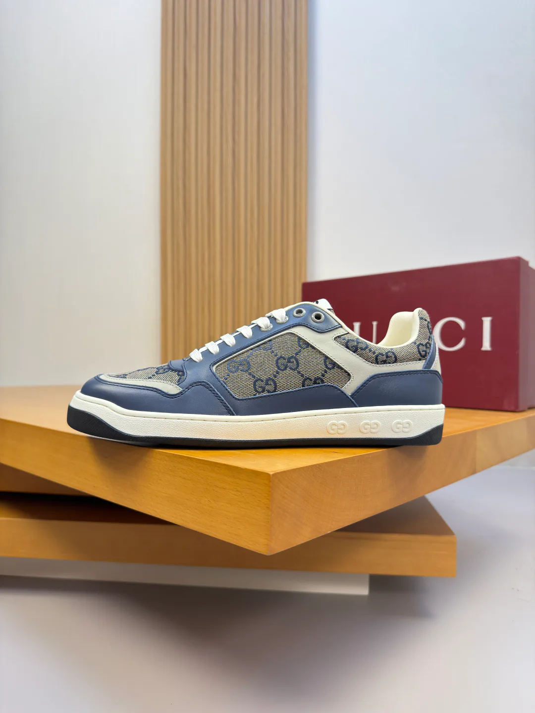 Кроссовки Мужские Gucci 18142458