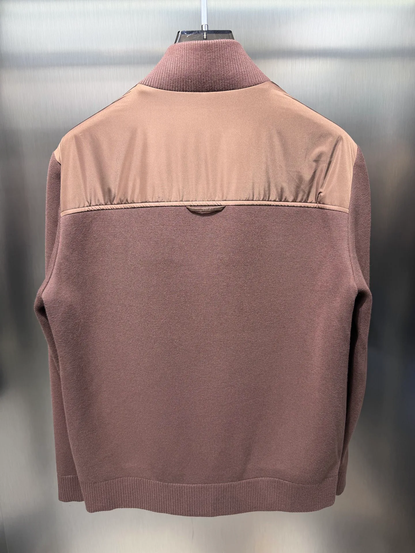 Куртки И Пуховики Женские Prada 18177863