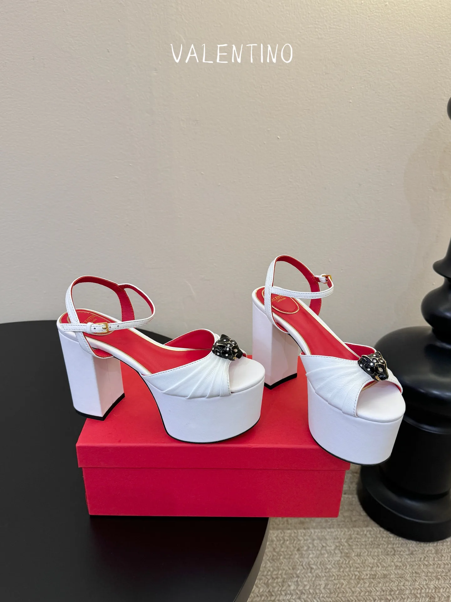 Босоножки Женские Valentino 11633131