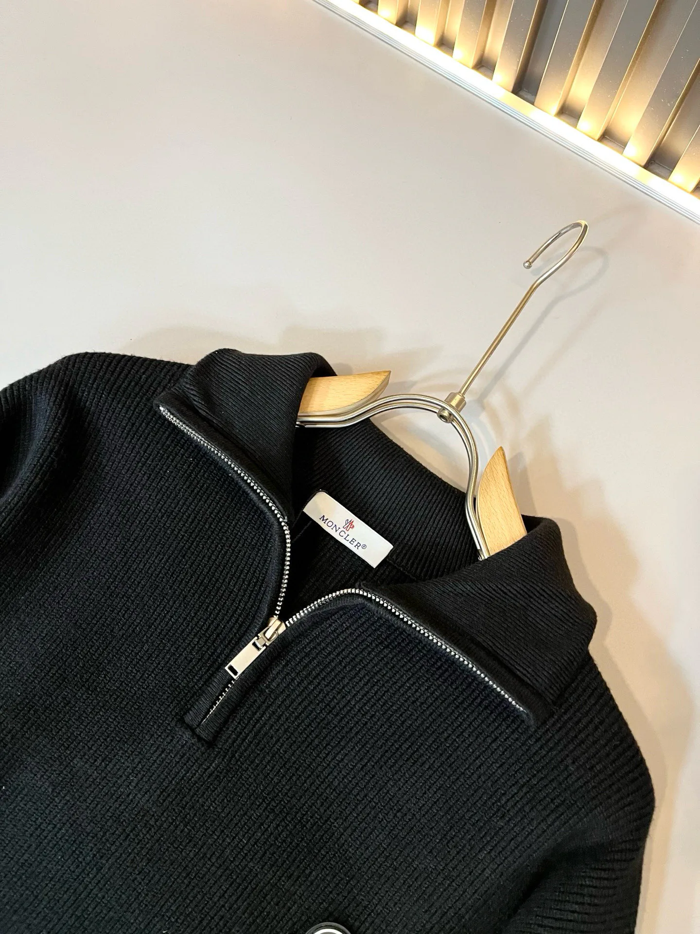 Джемперы И Свитеры Мужские Moncler 1220350