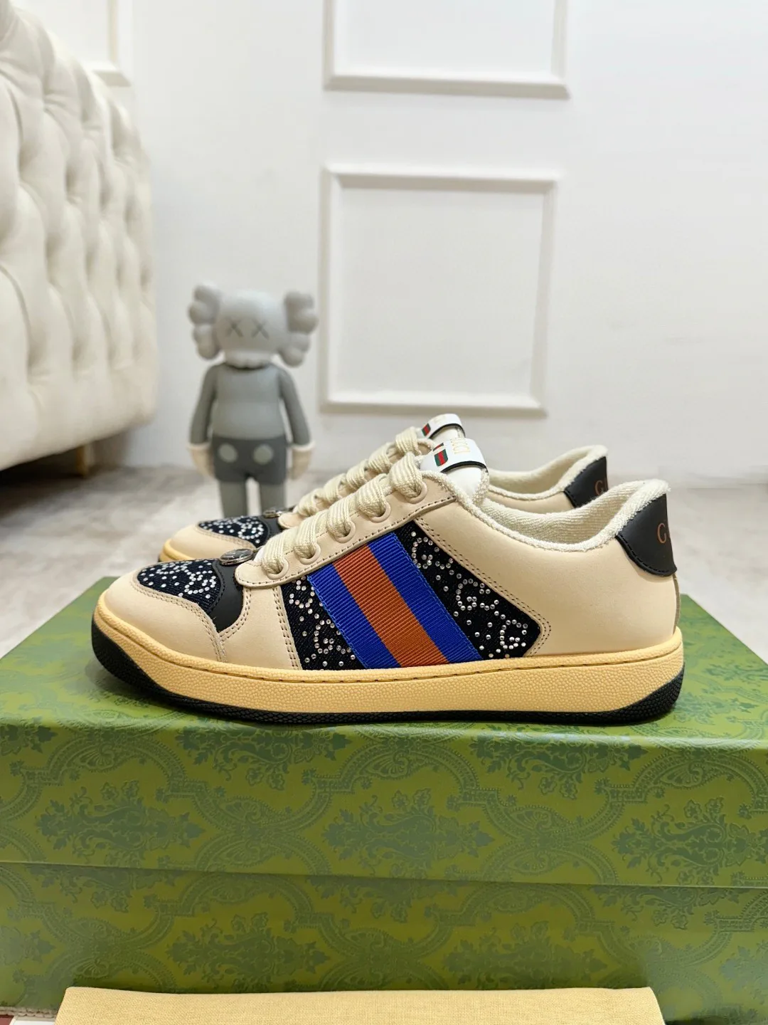 Кроссовки Женские Gucci 944951