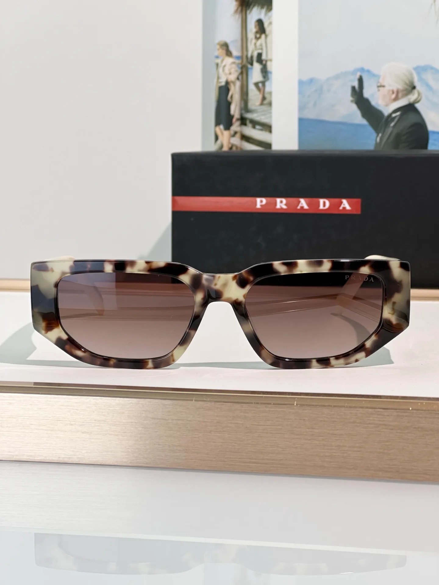 Очки Prada 18164408