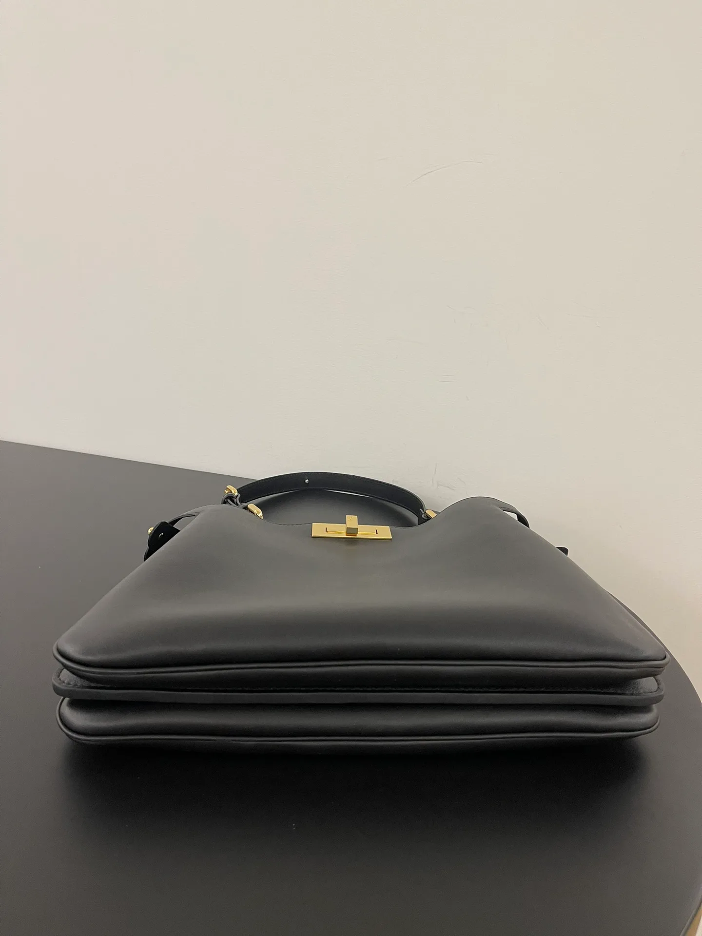Классические Сумки Женские Fendi 13546283