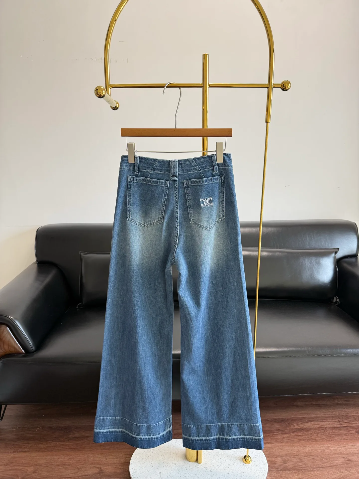 Джинсы Женские Celine 18174691