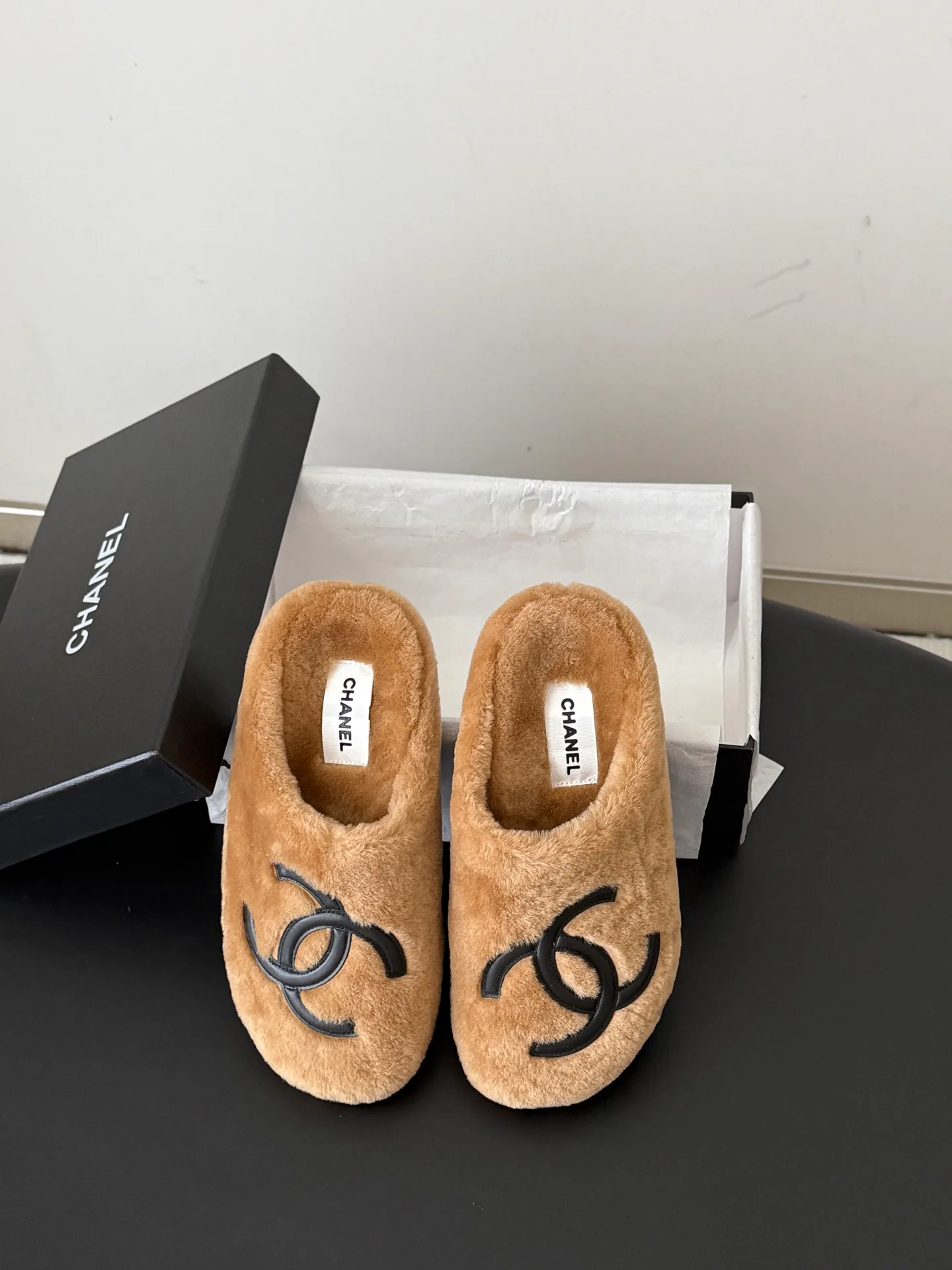 Тапочки Женские Chanel 18154672