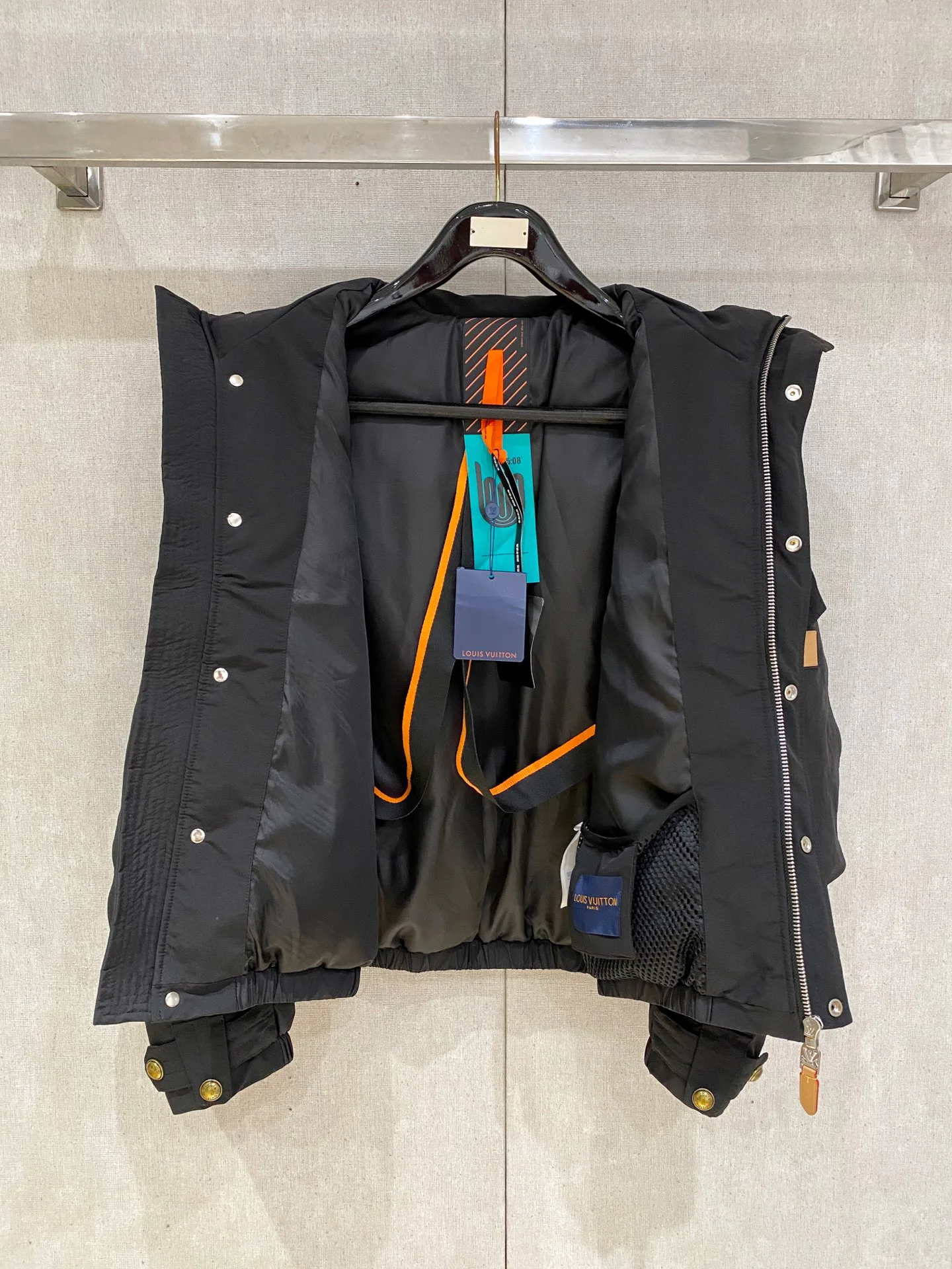 Куртки И Пуховики Мужские Louis Vuitton 988780