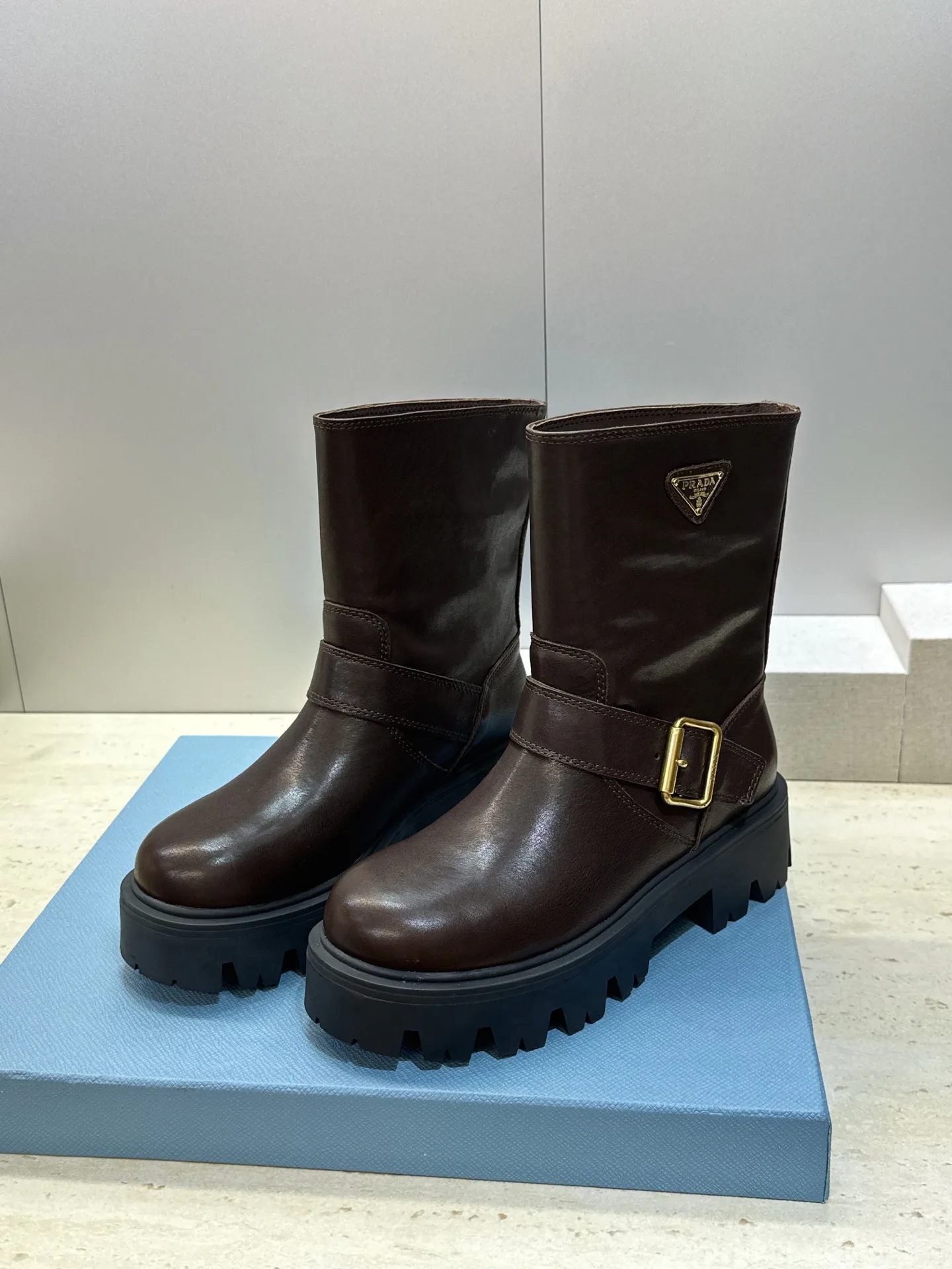 Ботинки Женские Prada 17344315