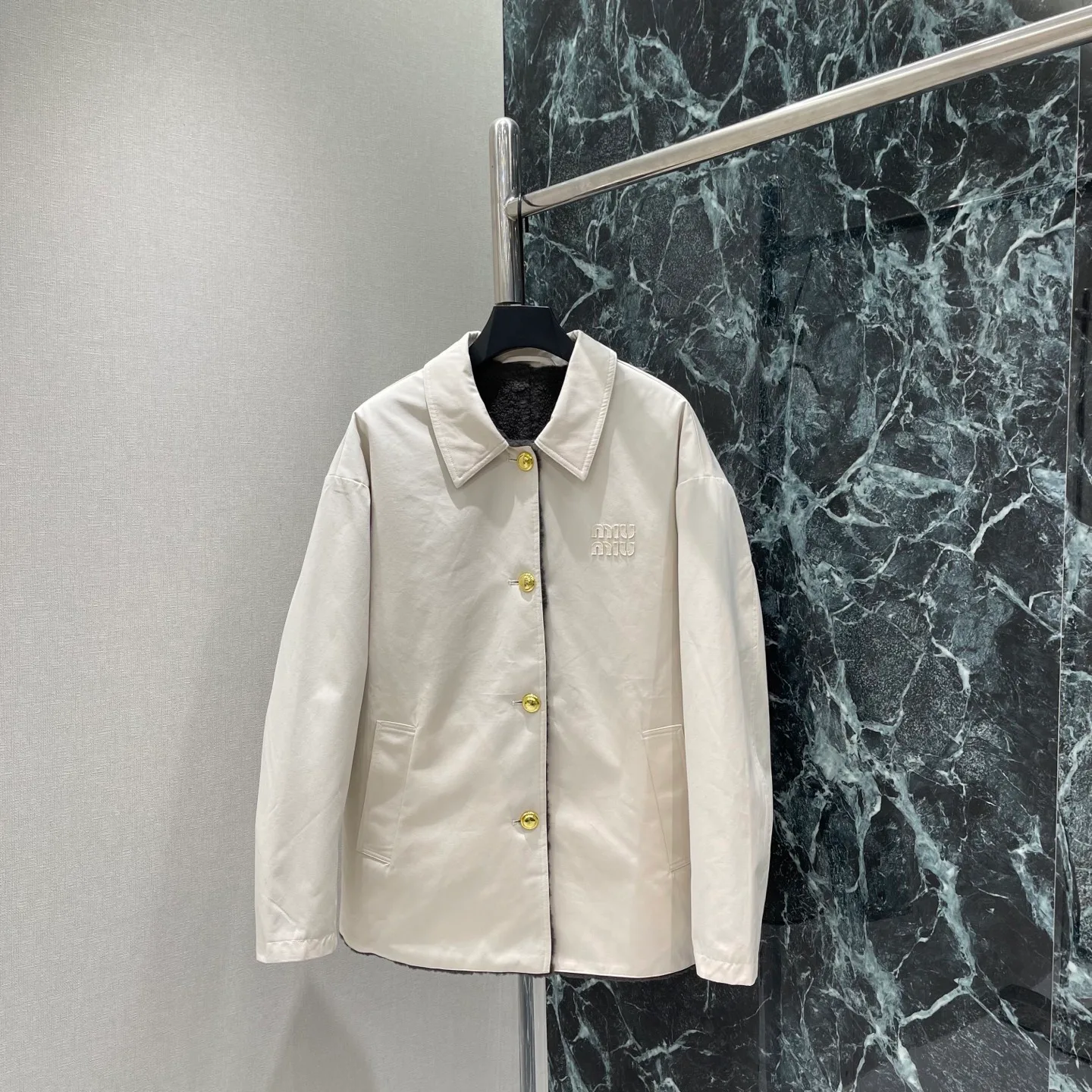 Куртки И Пуховики Женские Miu Miu 19132480