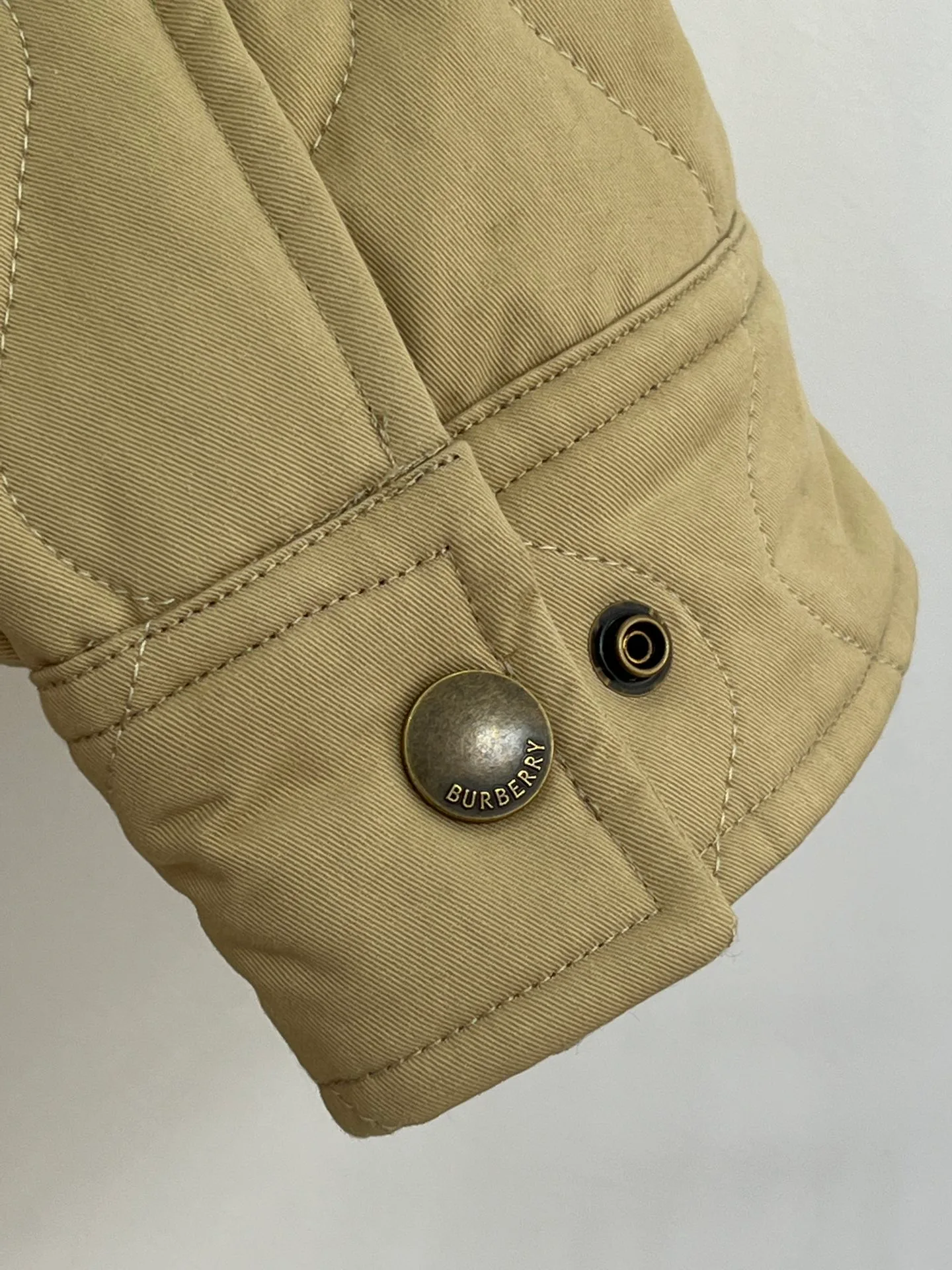 Куртки И Пуховики Женские Burberry 18415745