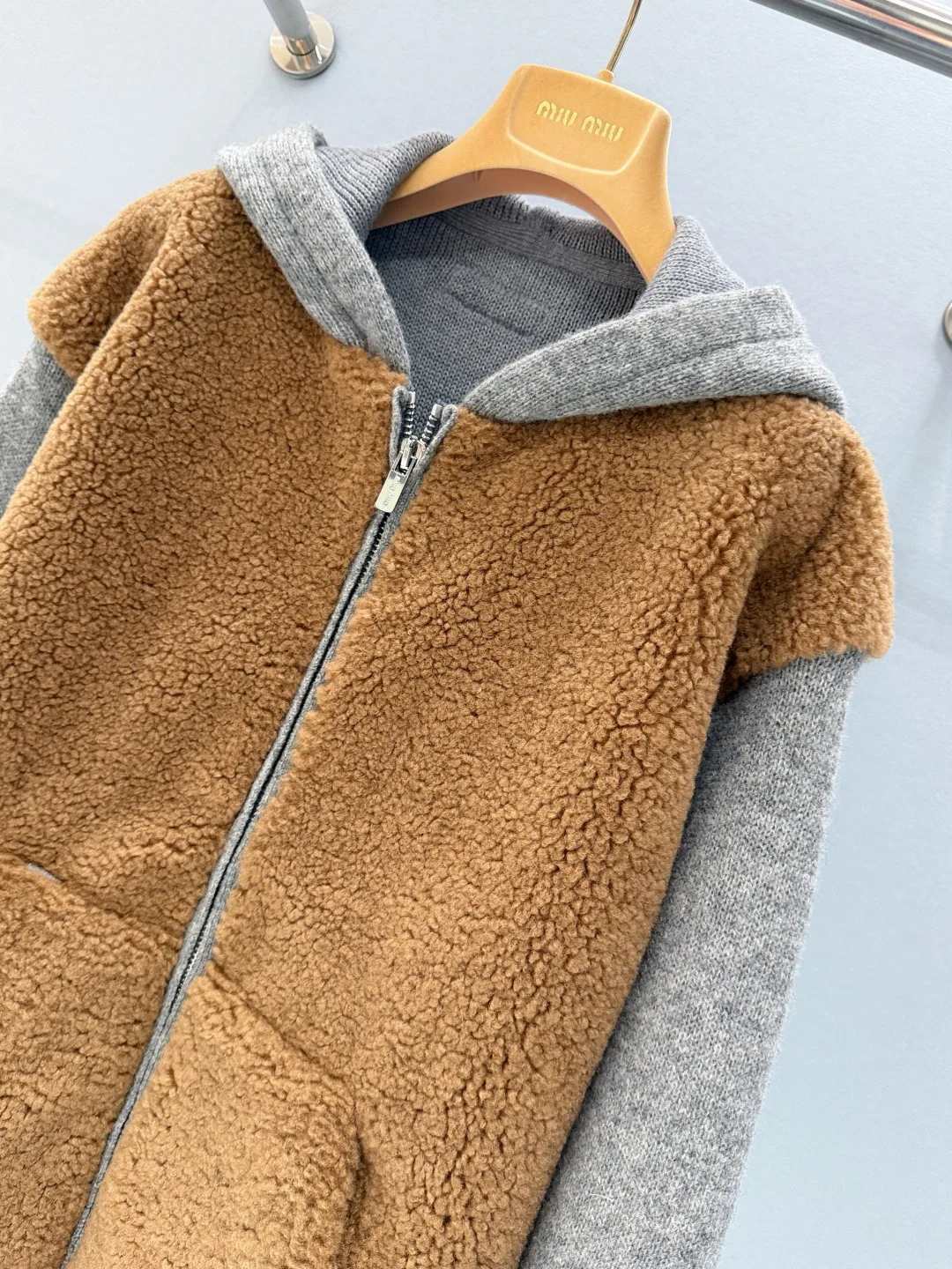 Куртки И Пуховики Женские Miu Miu 447477