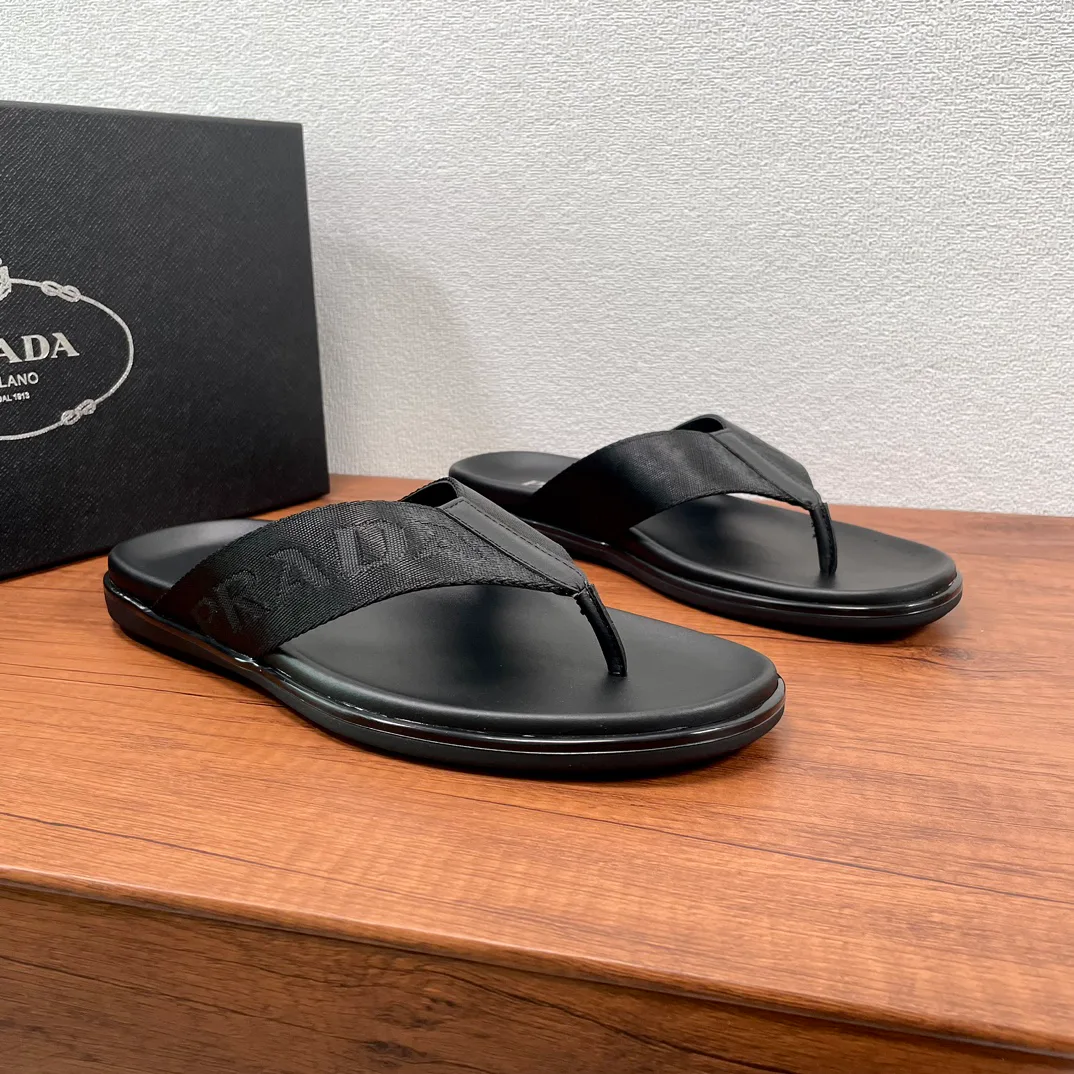 Шлепанцы Мужские Prada 17280265
