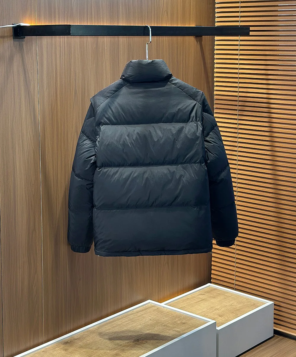 Куртки И Пуховики Мужские Moncler 367718