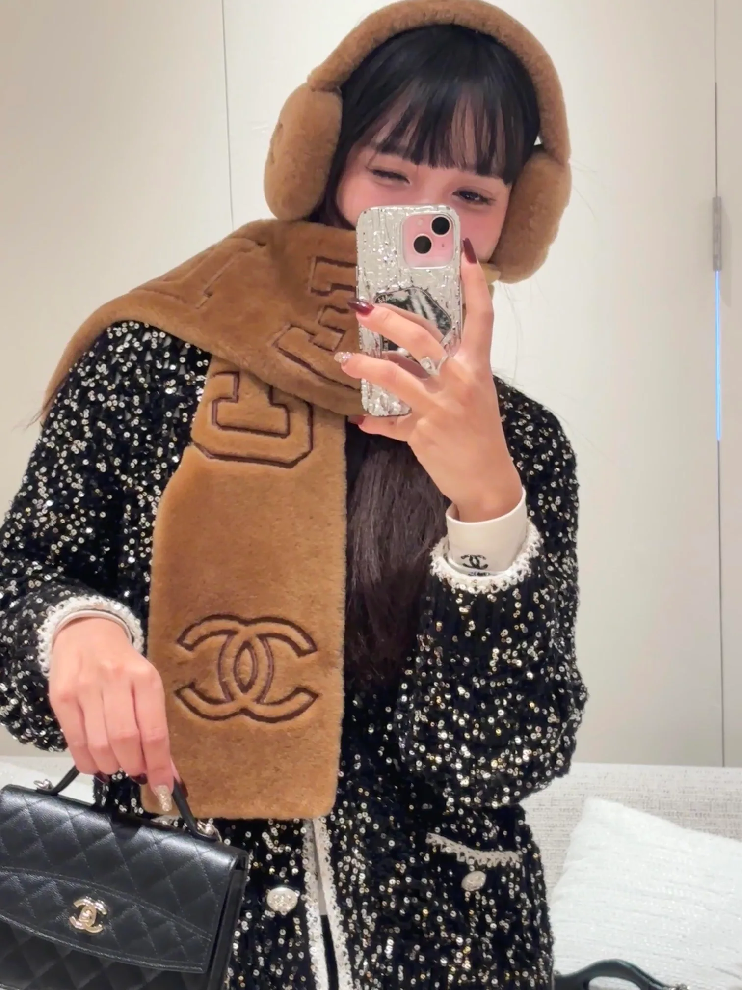 Шарфы Chanel 18347733