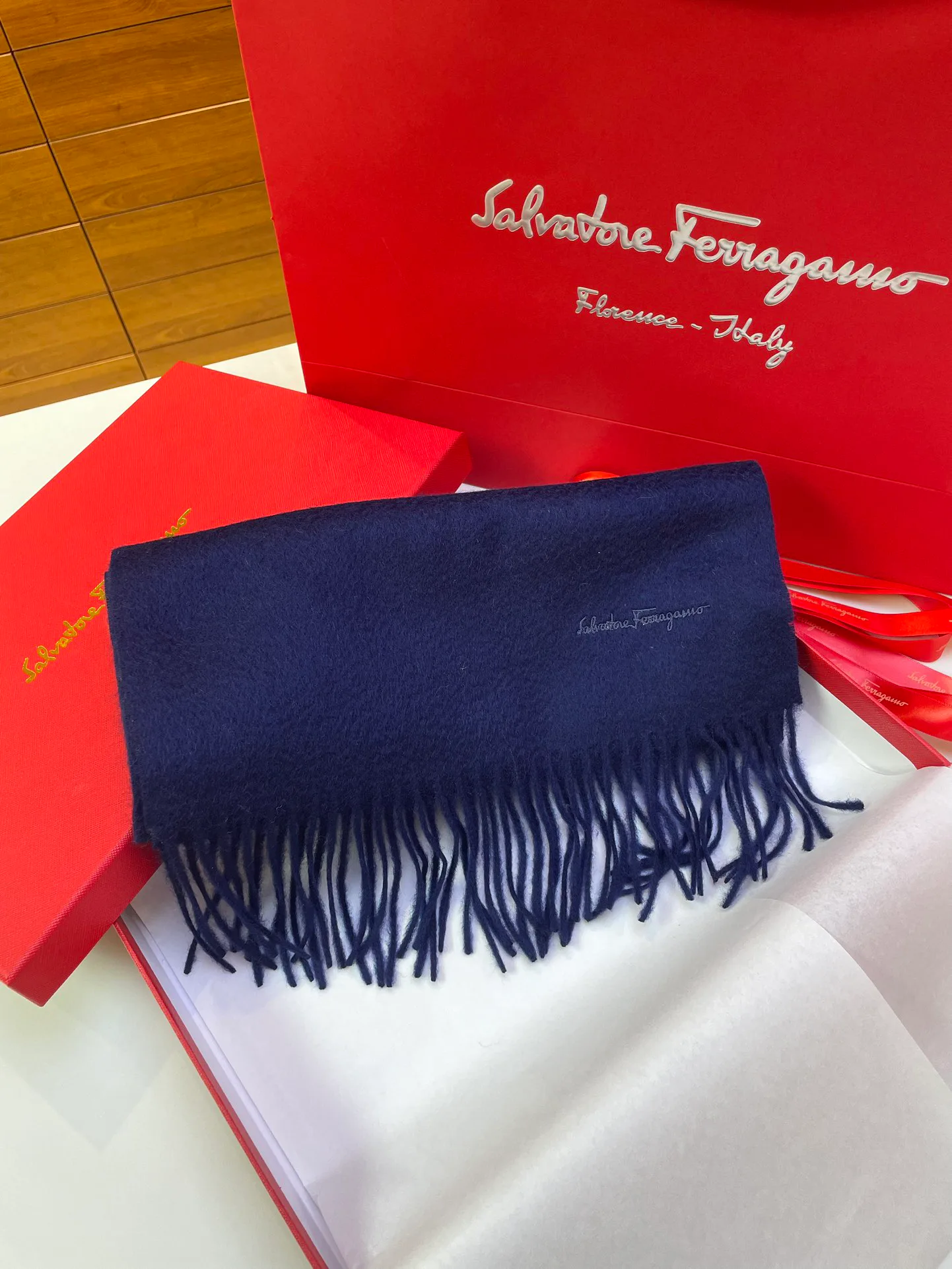 Шарфы Salvatore Ferragamo 76794