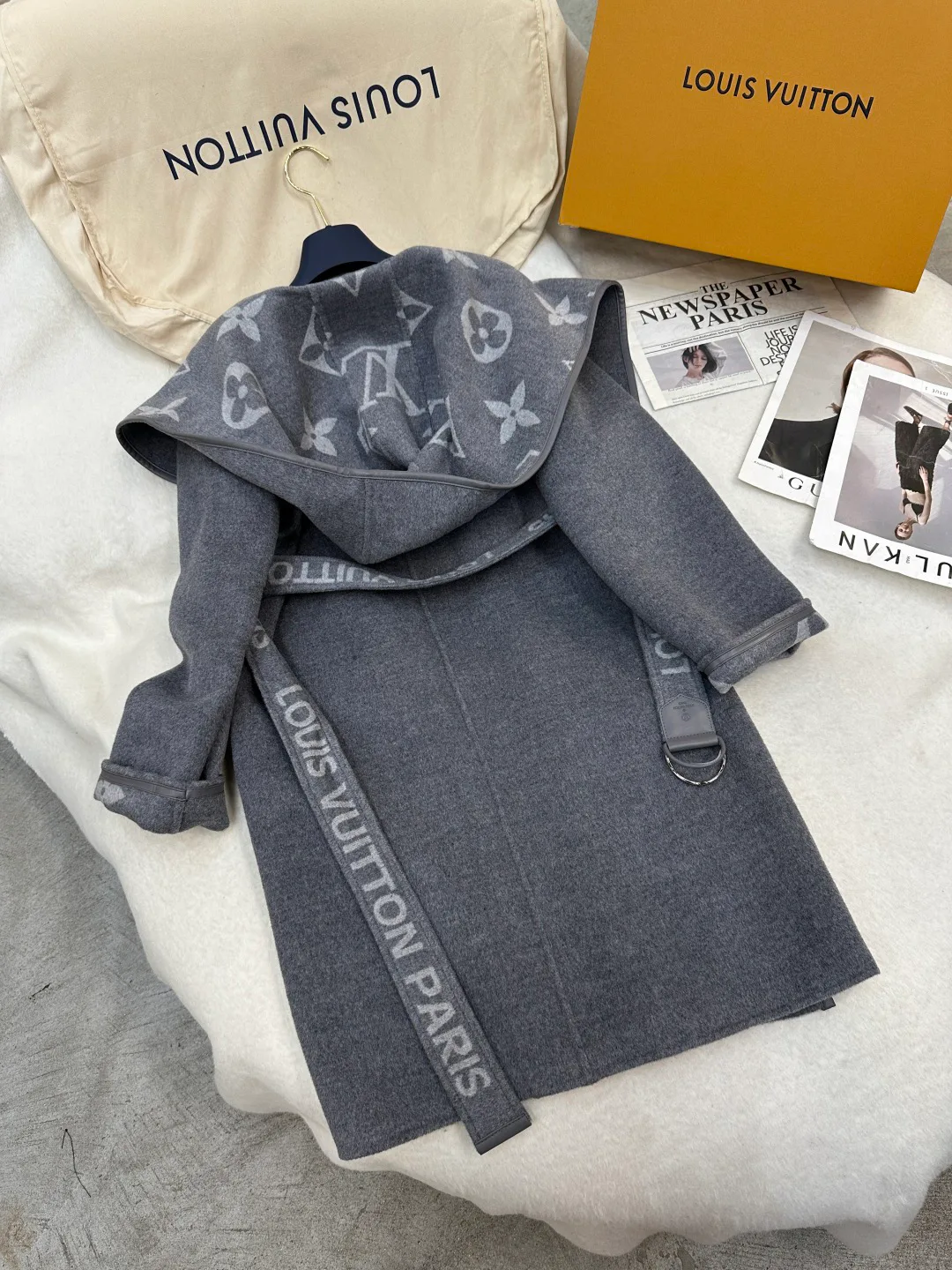 Пальто Женские Louis Vuitton 3532928