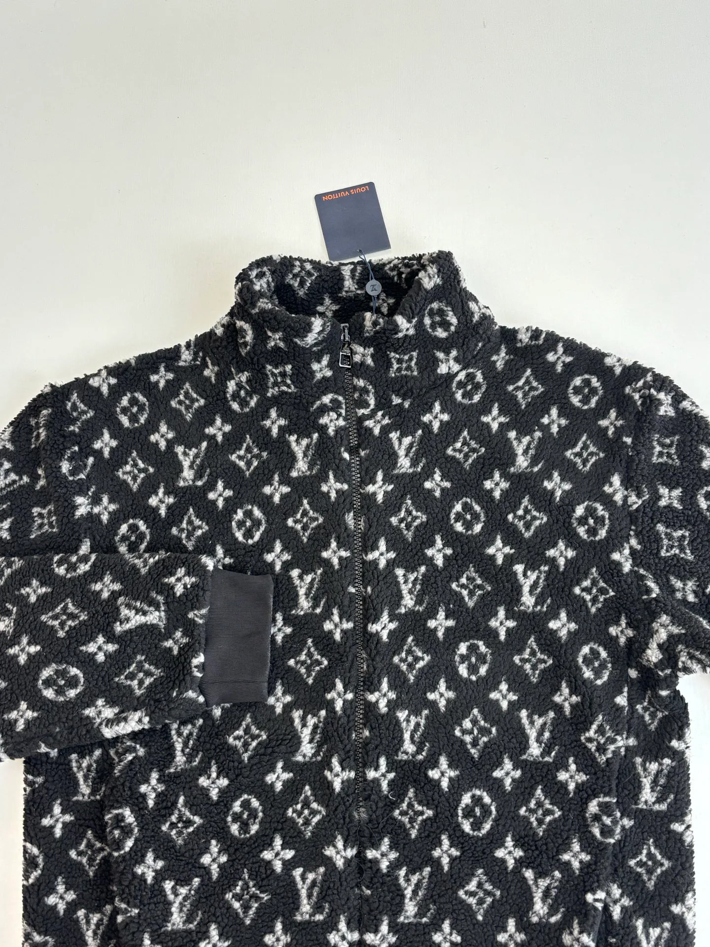 Куртки И Пуховики Мужские Louis Vuitton 135416