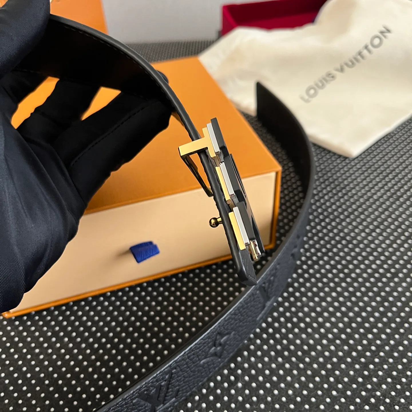 Ремни Louis Vuitton 472039