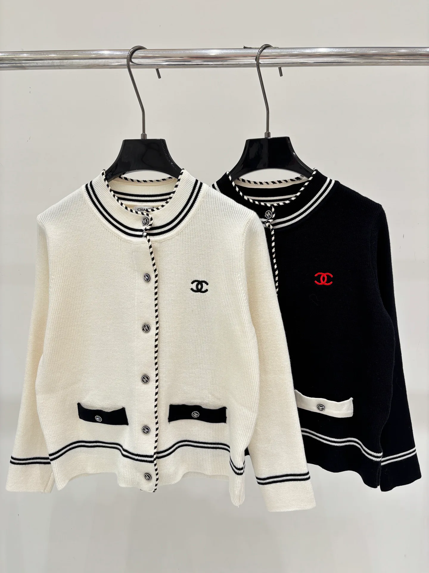 Джемперы И Свитеры Женские Chanel 18137815