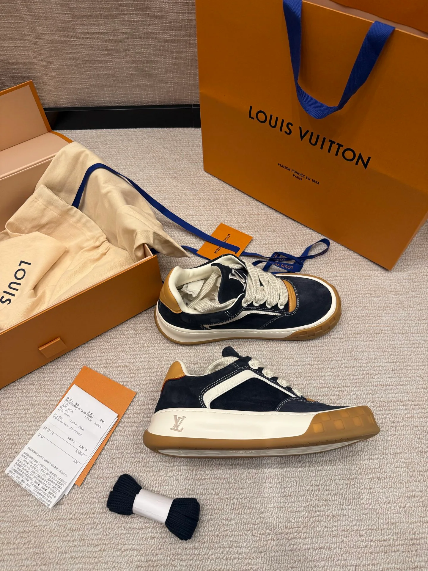 Кроссовки Женские Louis Vuitton 11478287