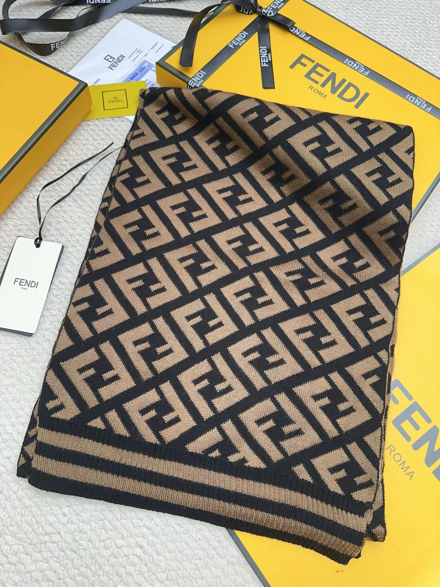 Шарфы Fendi 18275097