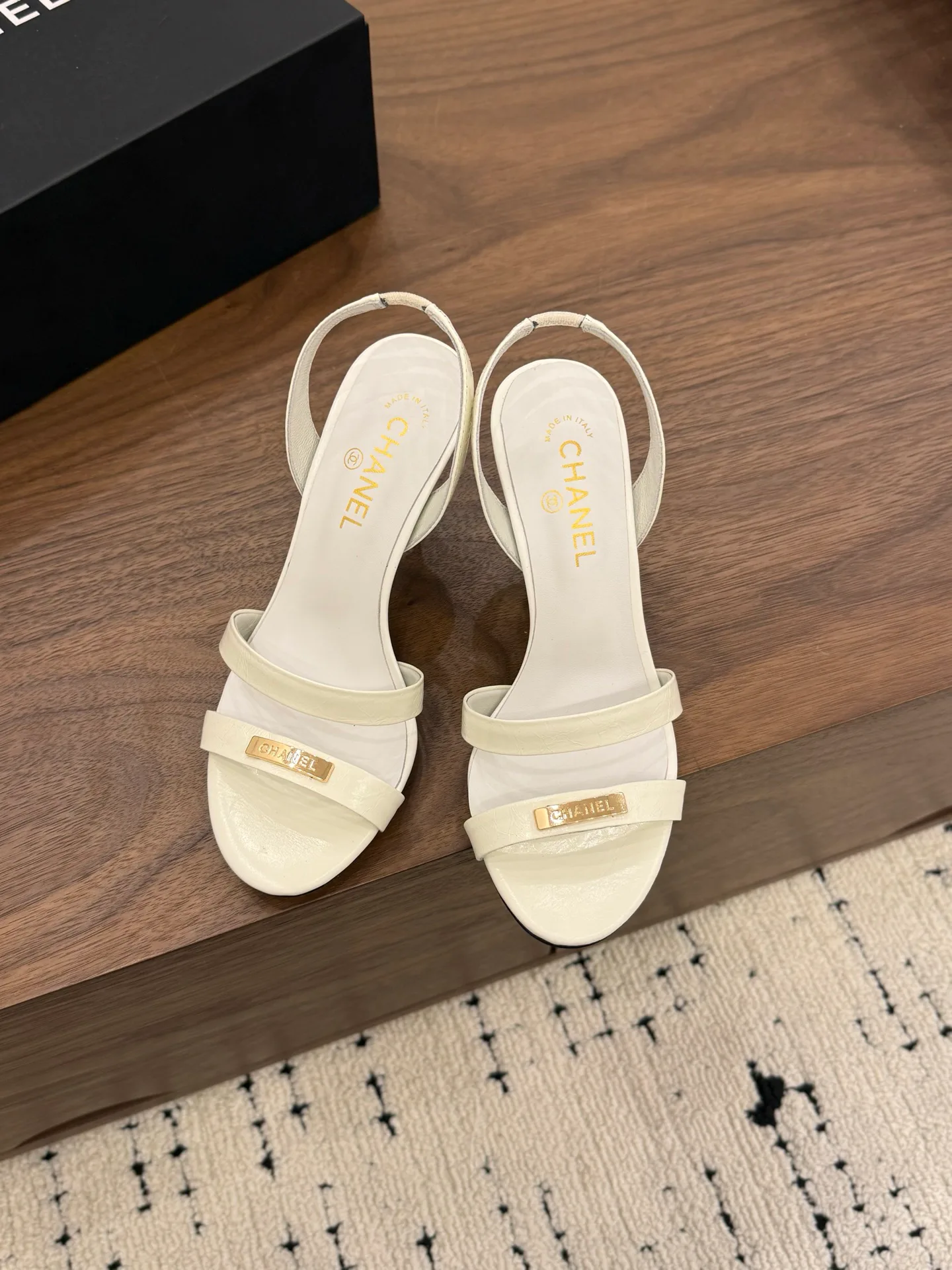 Туфли Женские Chanel 11516368
