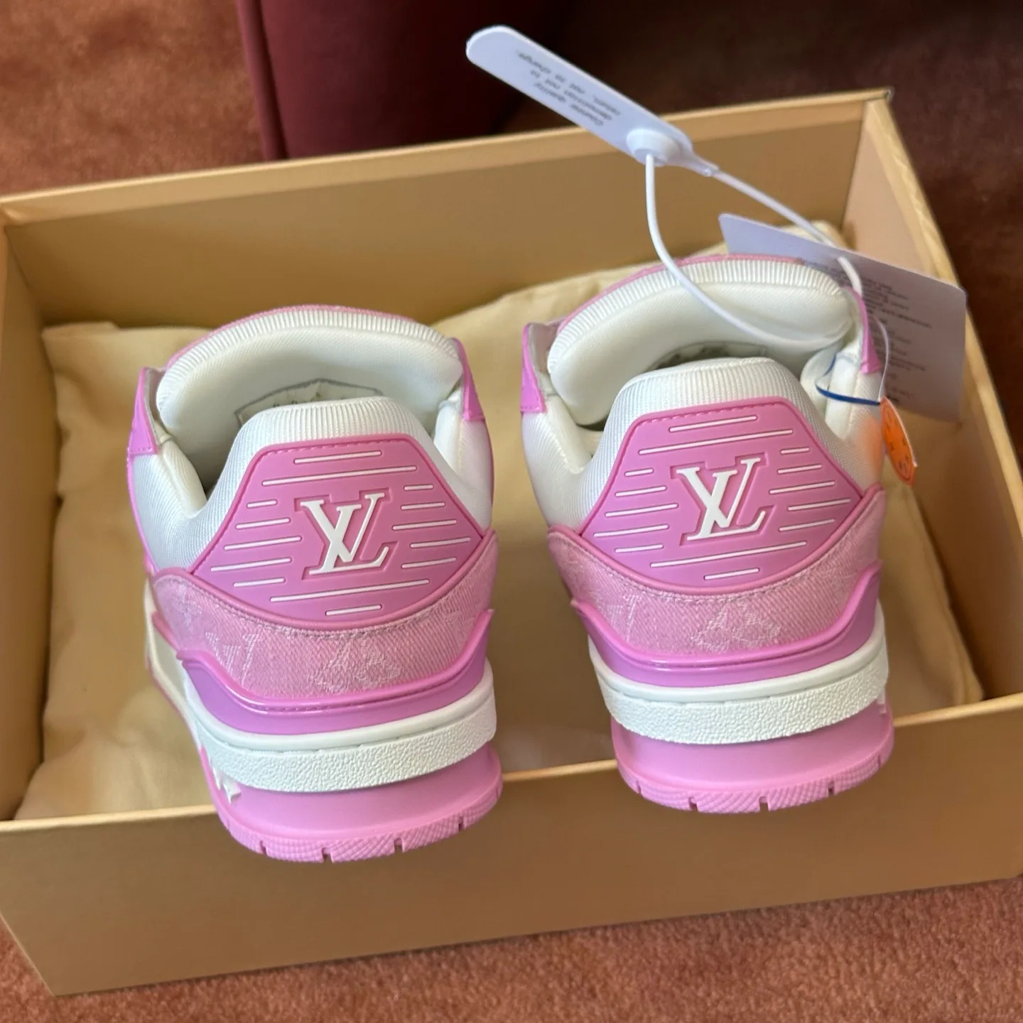 Кроссовки Женские Louis Vuitton 1180251