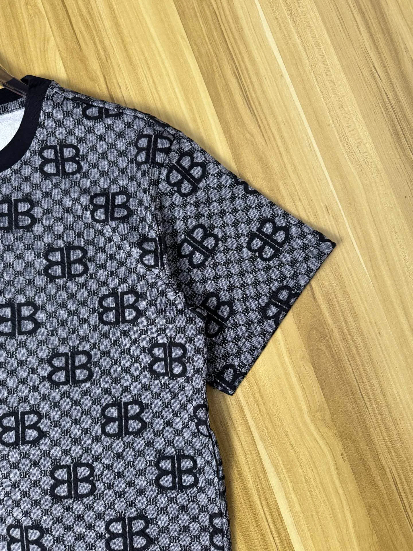 Футболки Женские Balenciaga 11616008