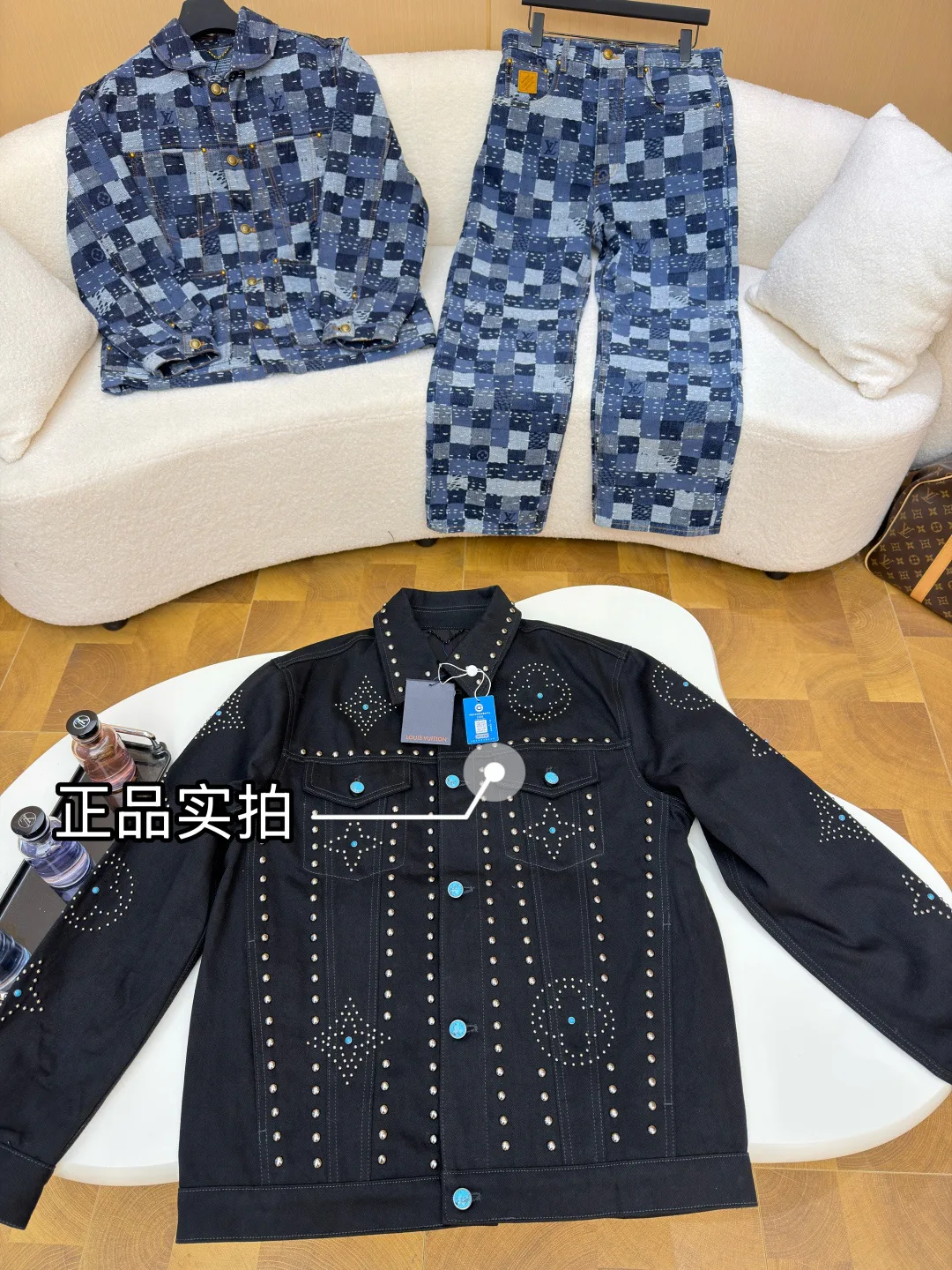 Куртки И Пуховики Мужские Louis Vuitton 9033827