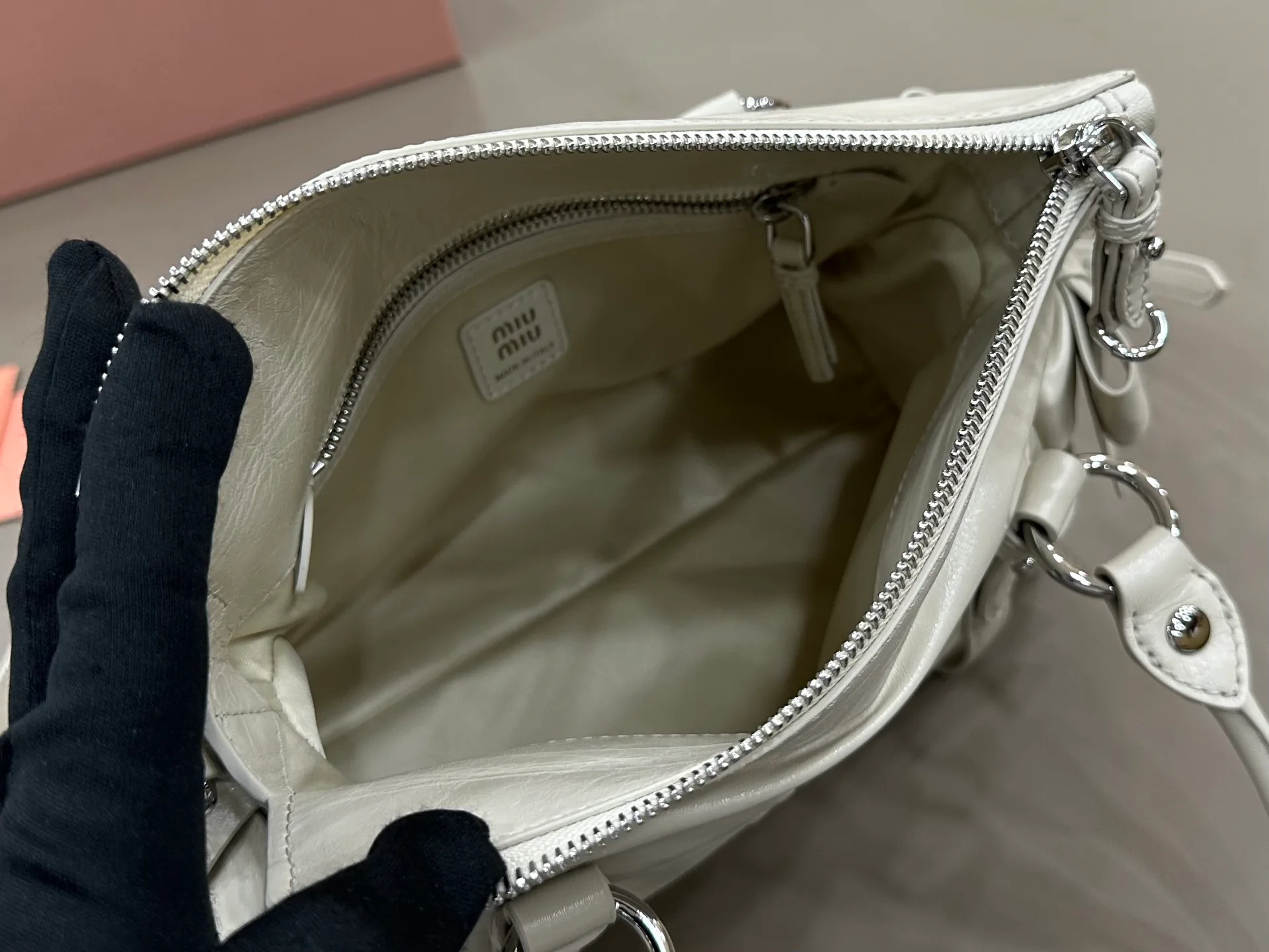 Классические Сумки Женские Miu Miu 11524754